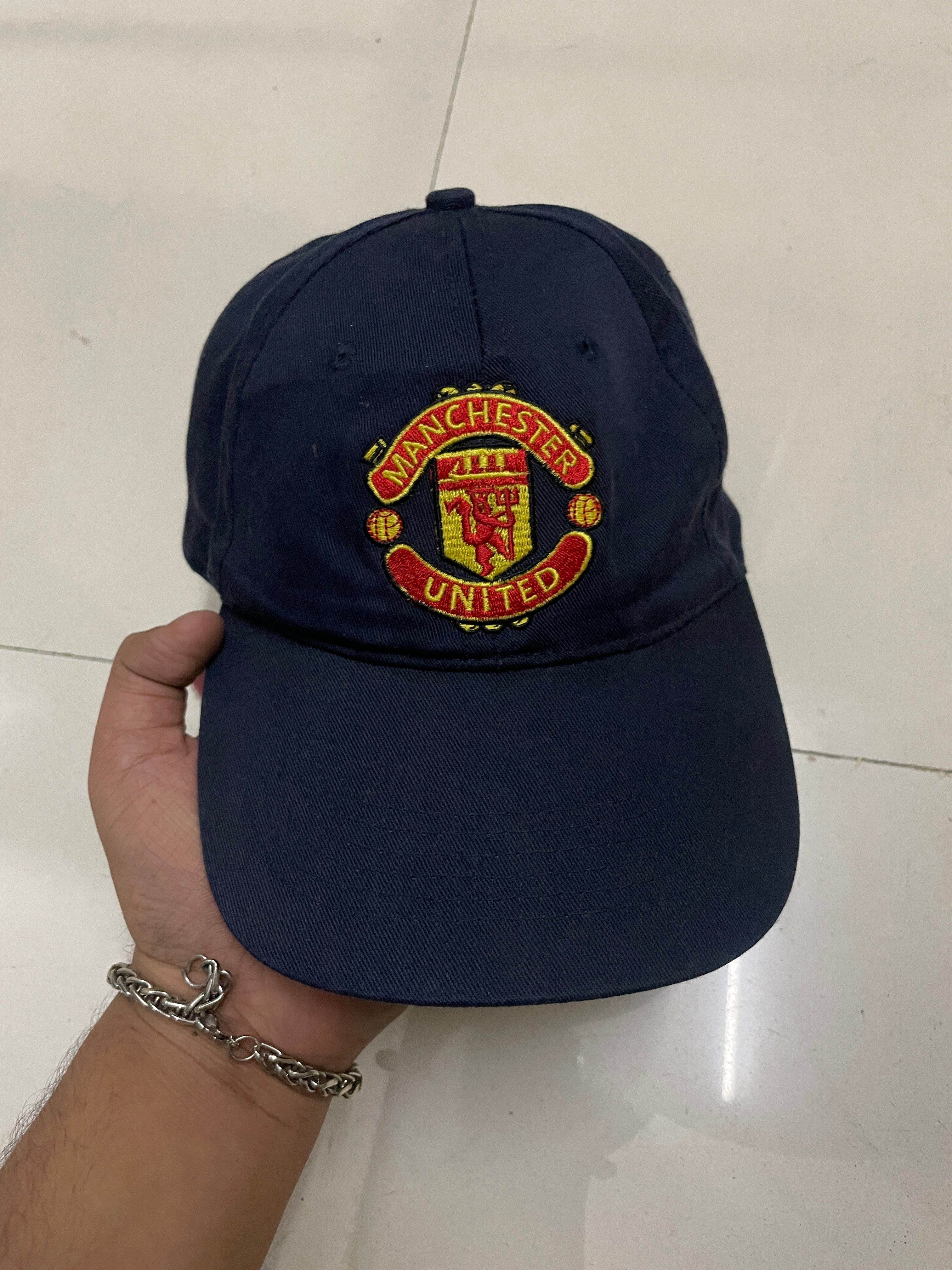 Manchester cap