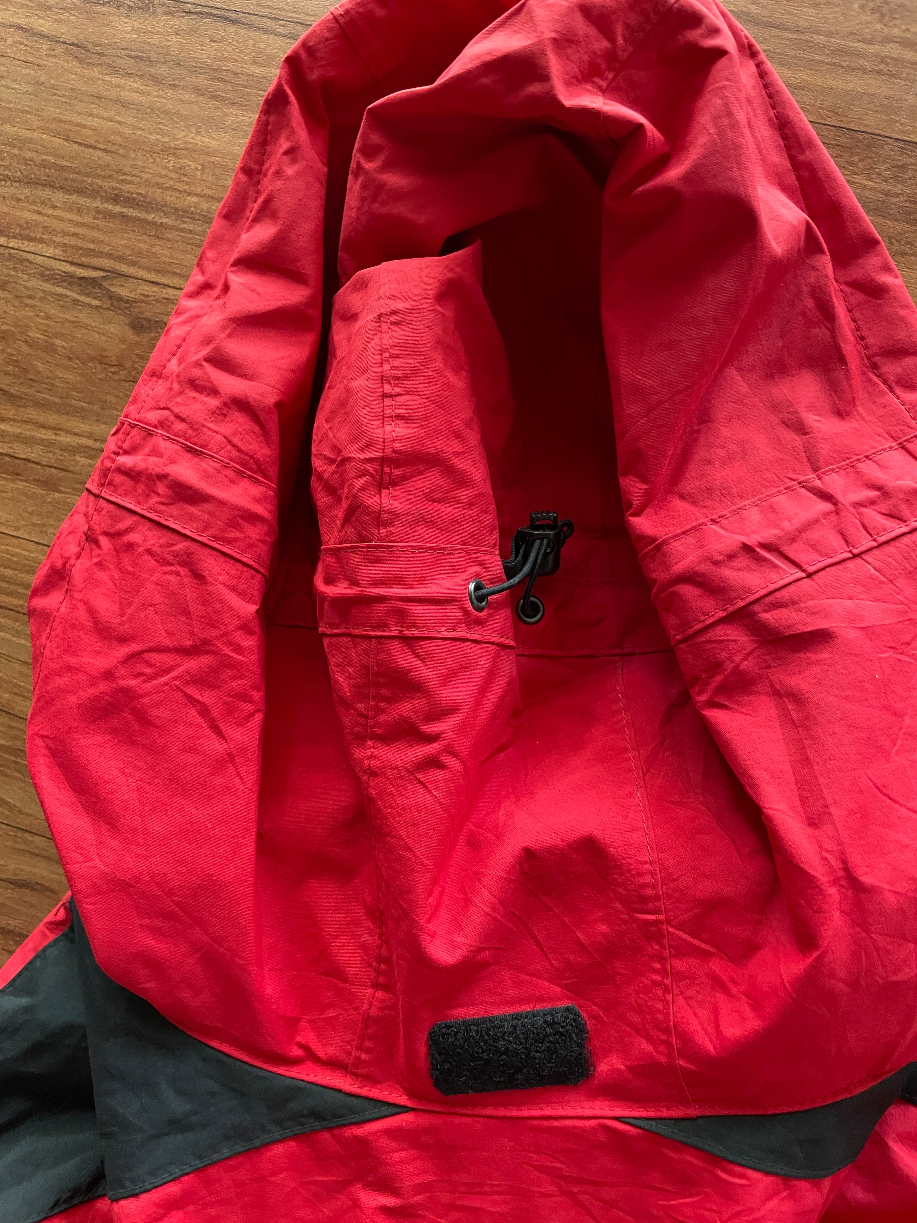 The north face (GORE-TEX HYVENT )