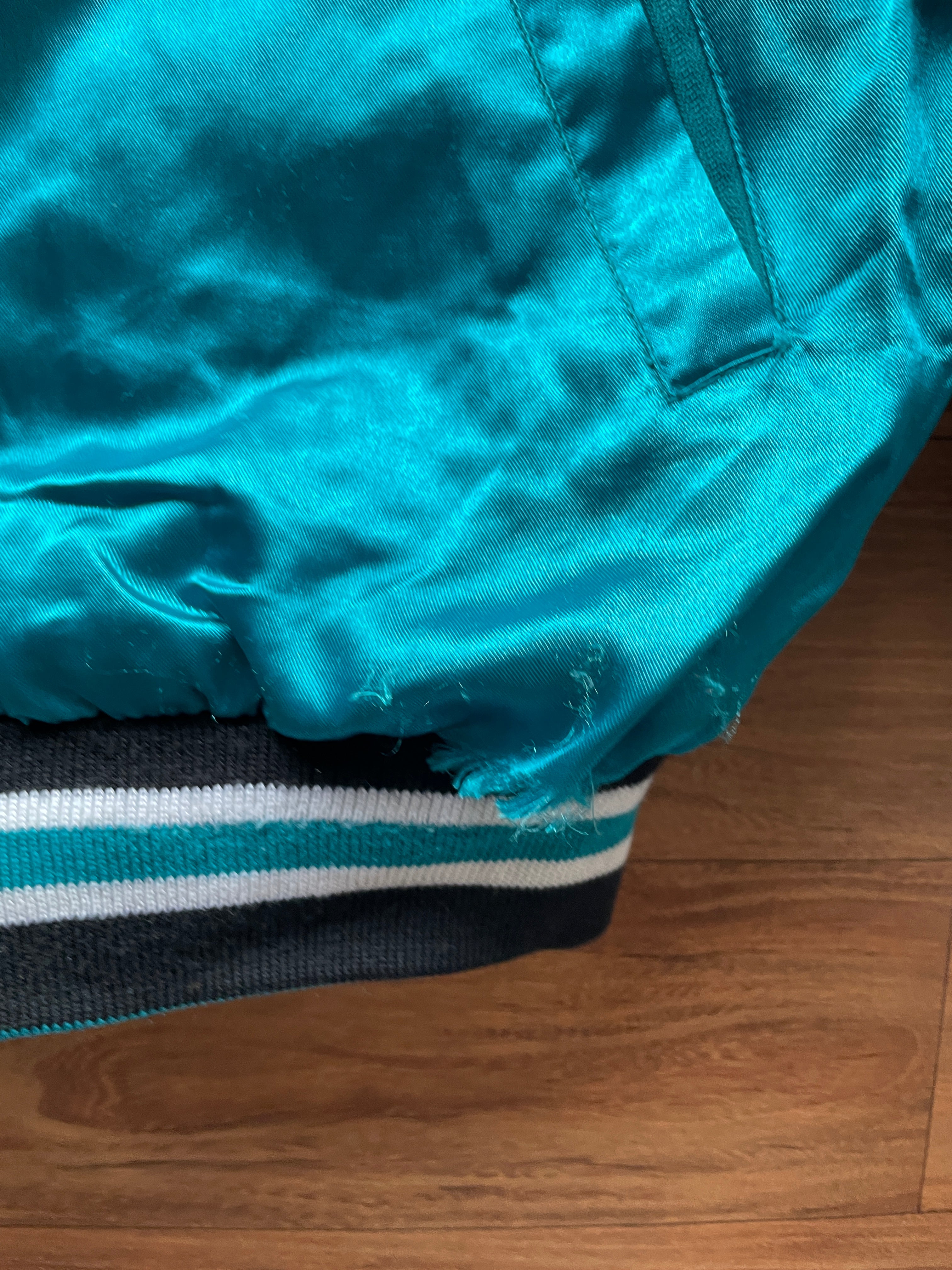 Starter Charlotte Hornets reversible jacket