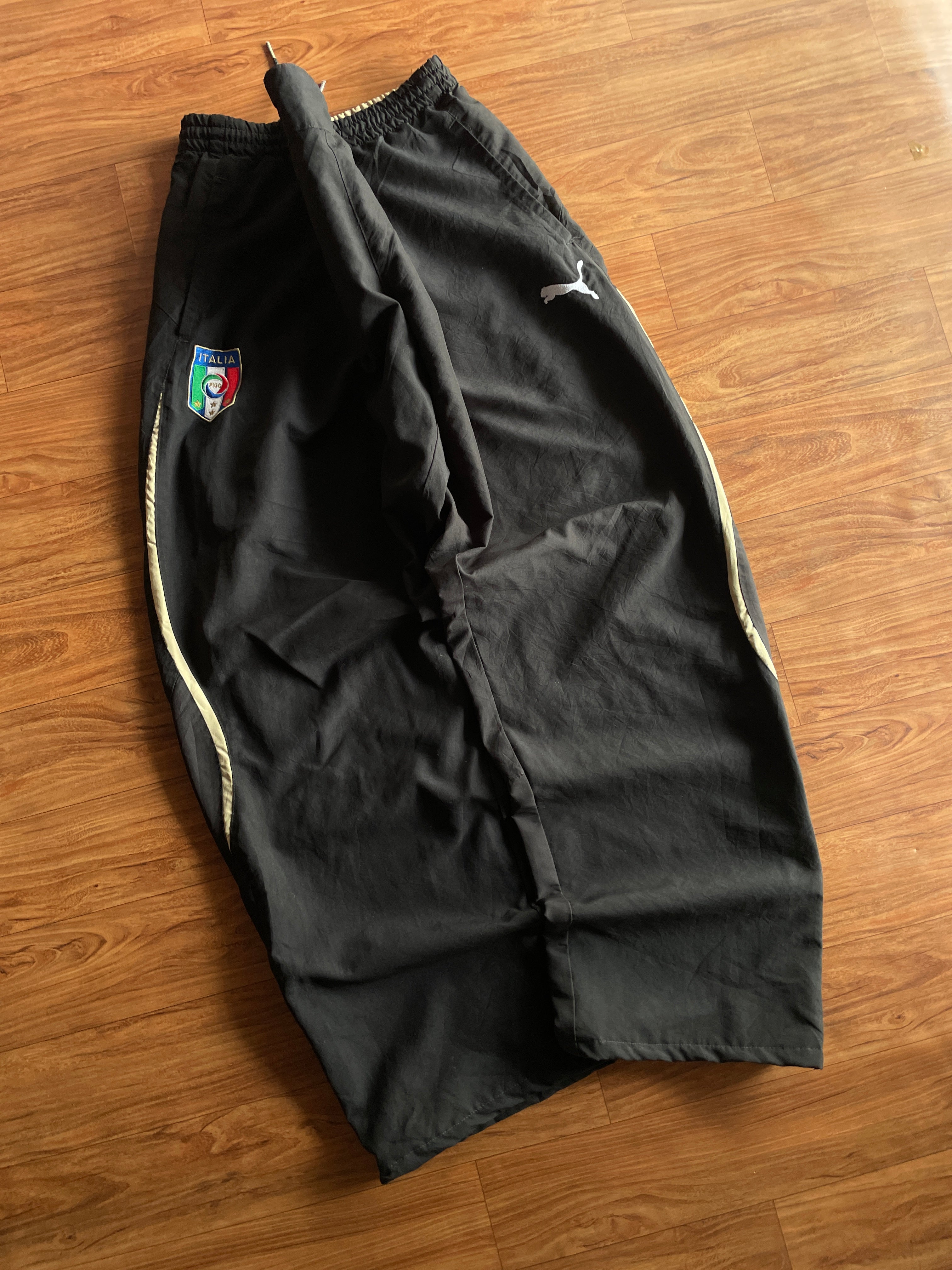 Vintage Italy track