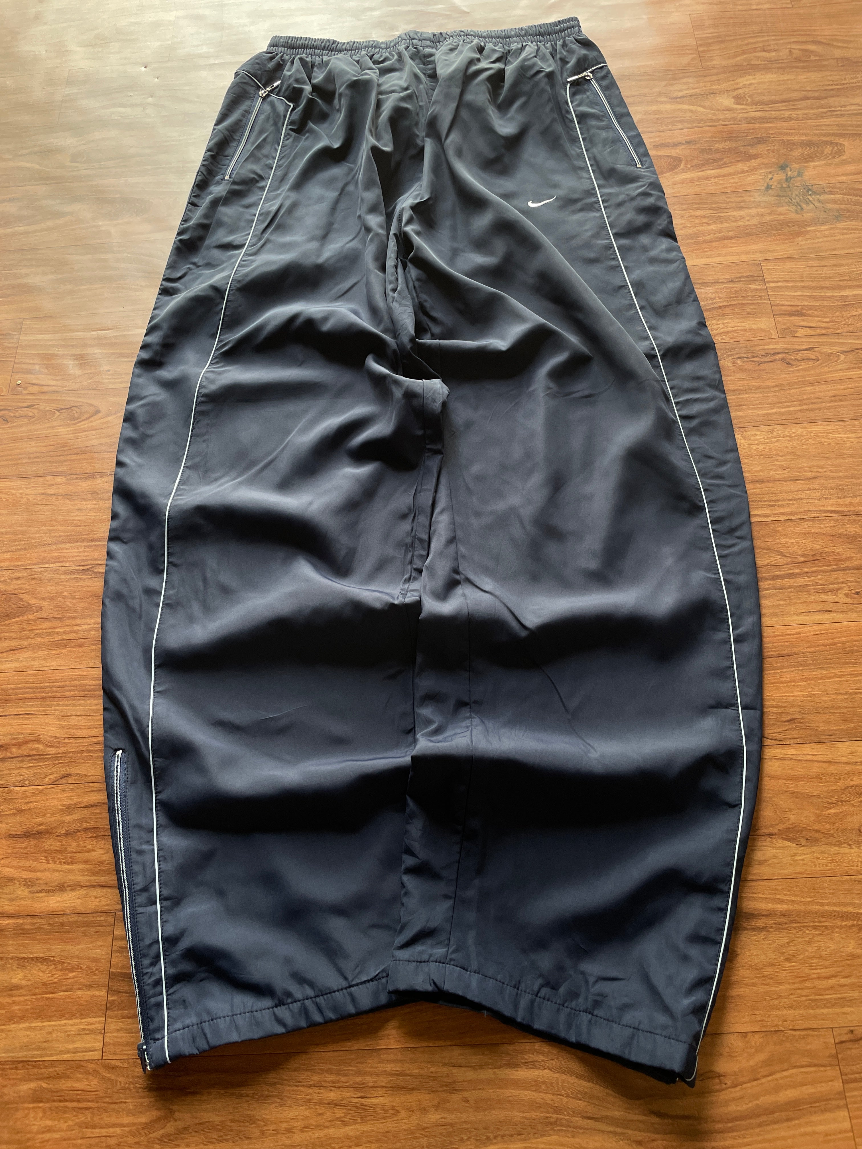 Nike baggy