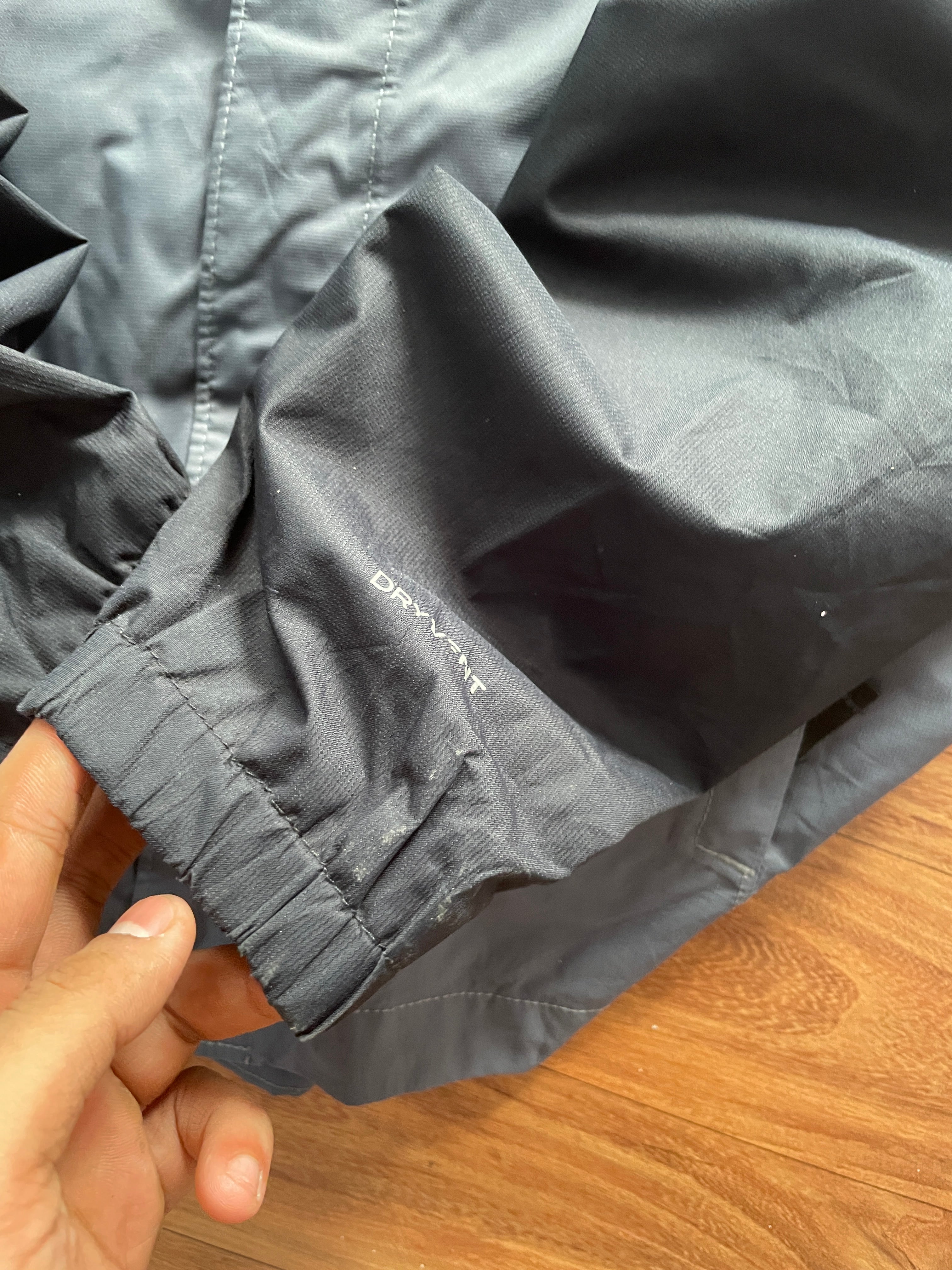 The north face (dry vent )