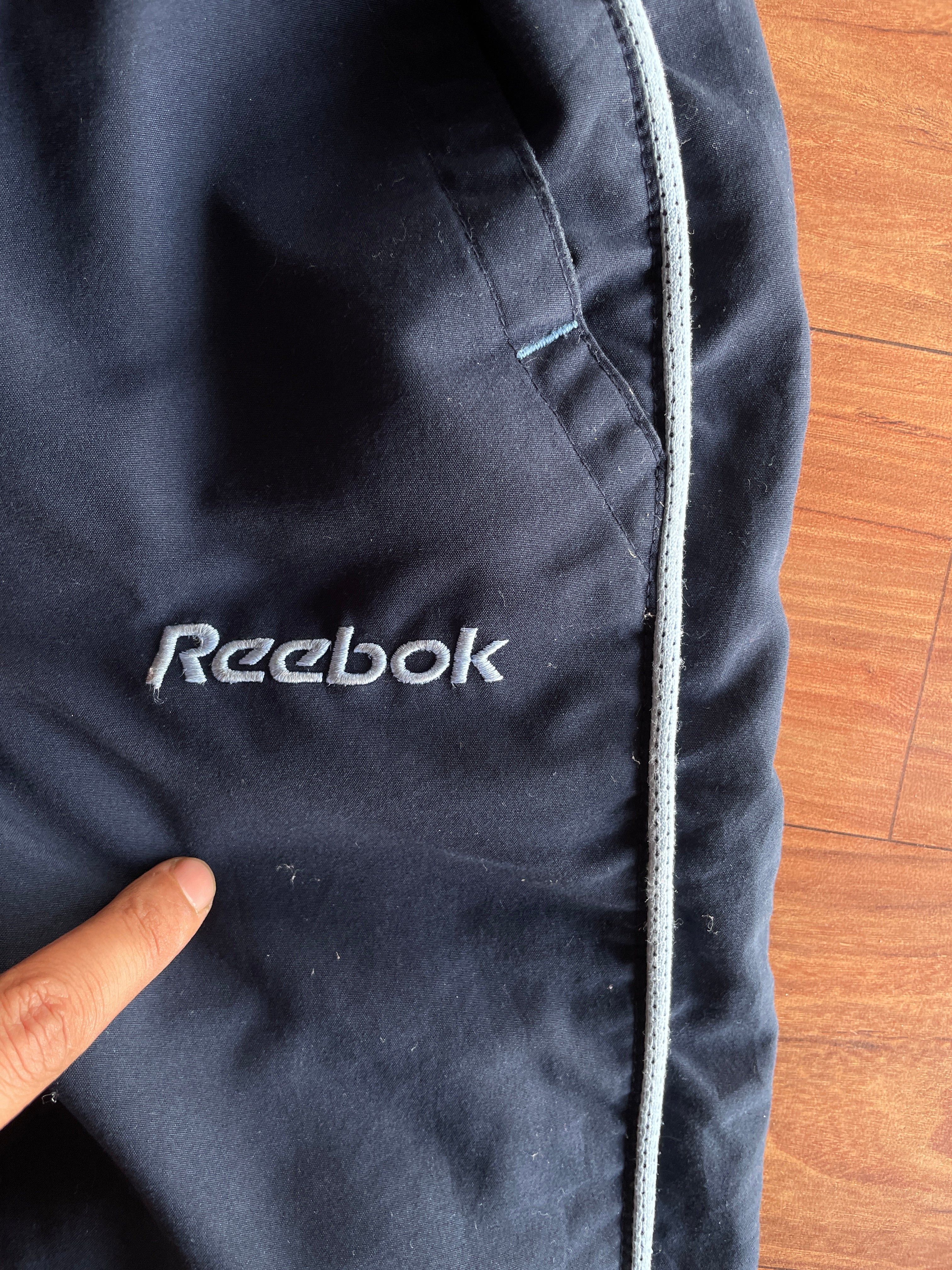 Vintage Reebok(W28 L39)