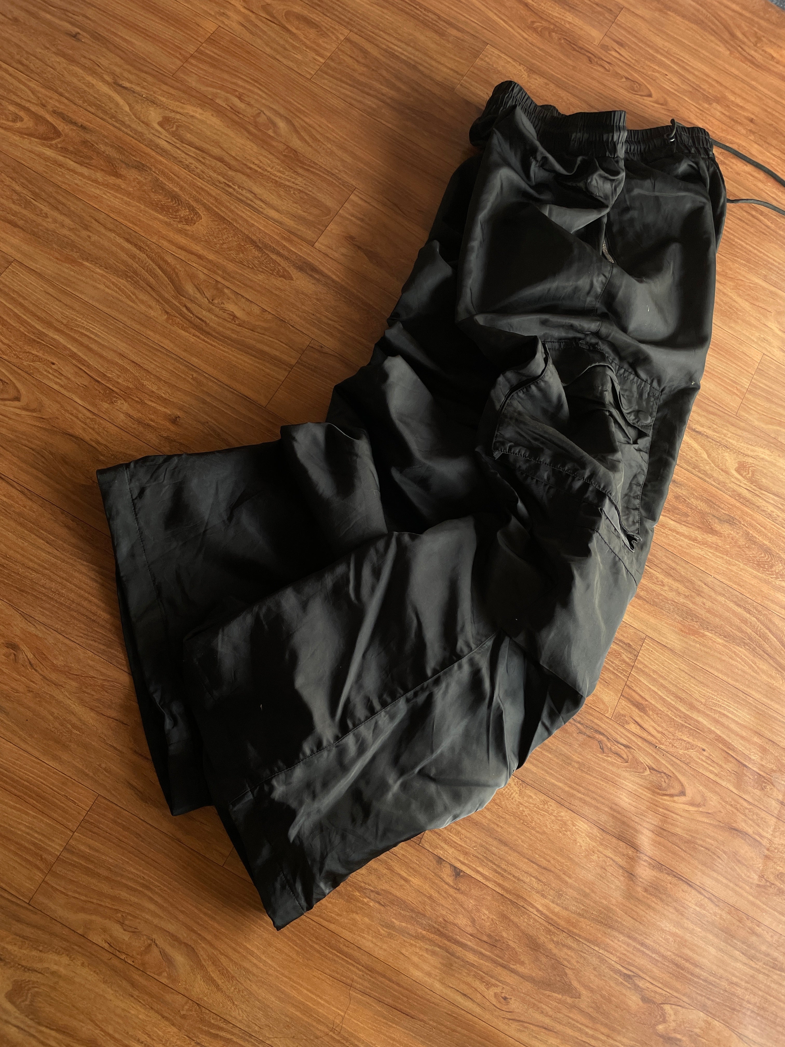 Y2kbaggy track(W30-33 L43)