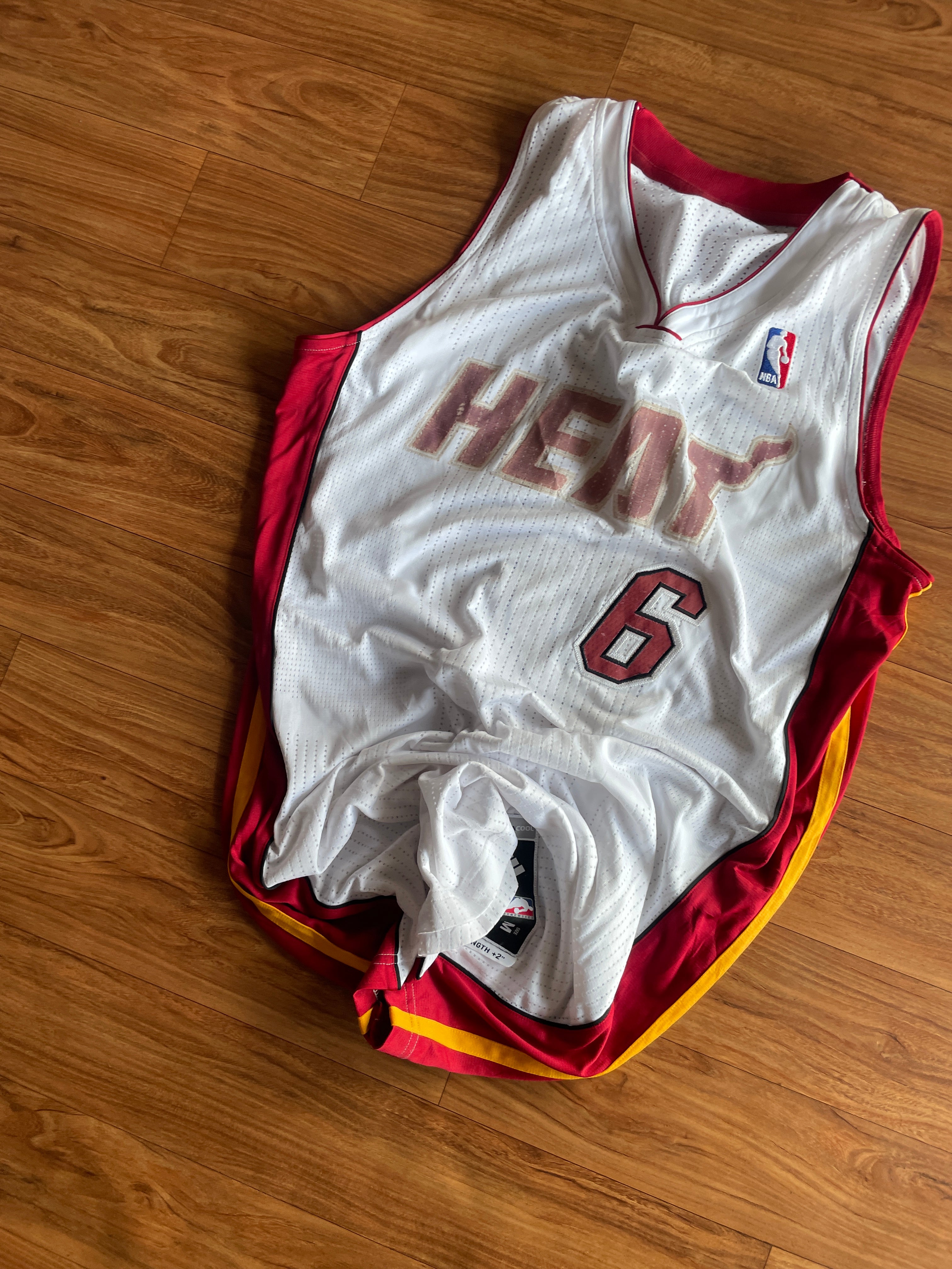 Heat LeBron James-M