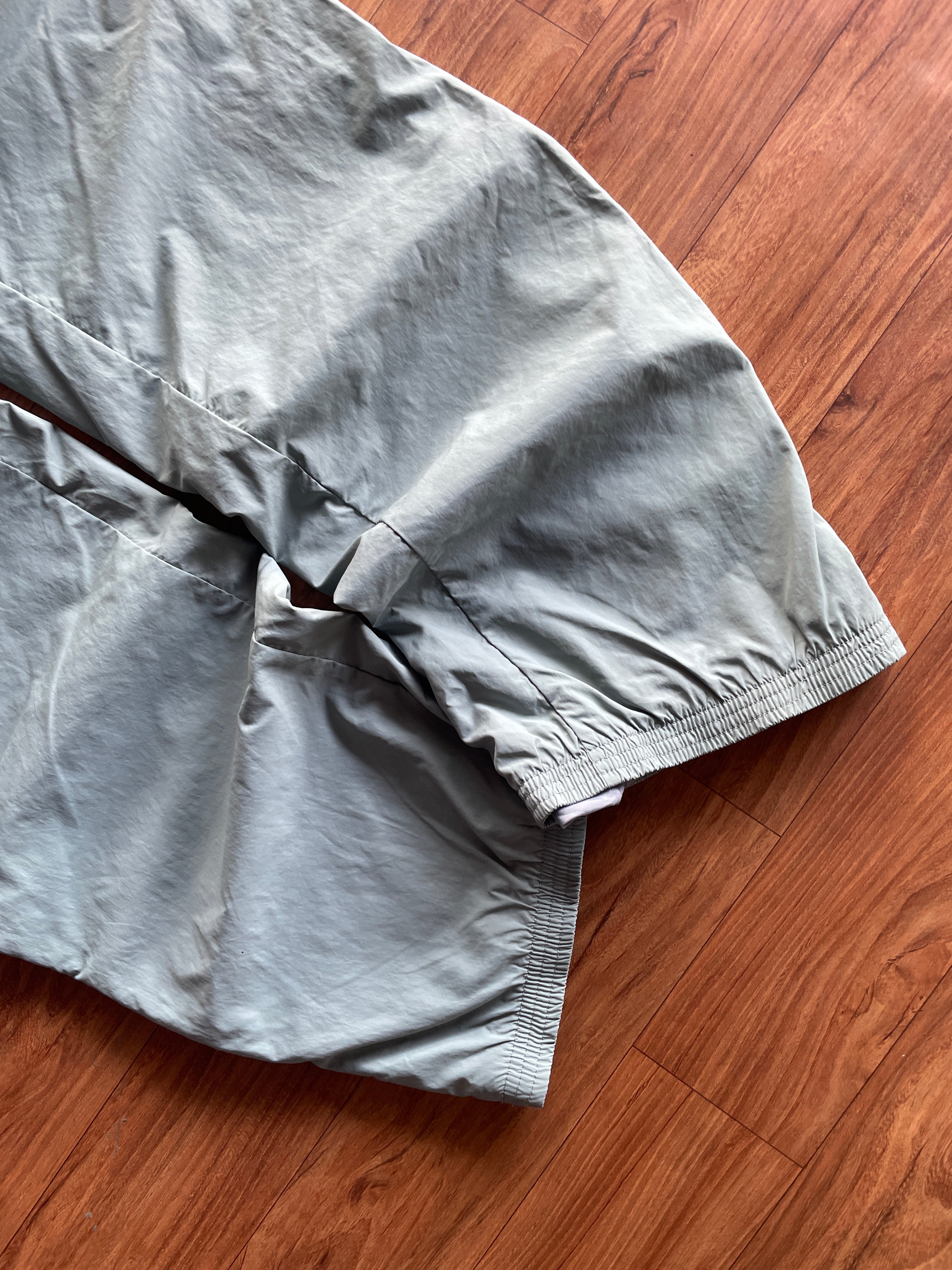 Light grey(W28-30 L39)