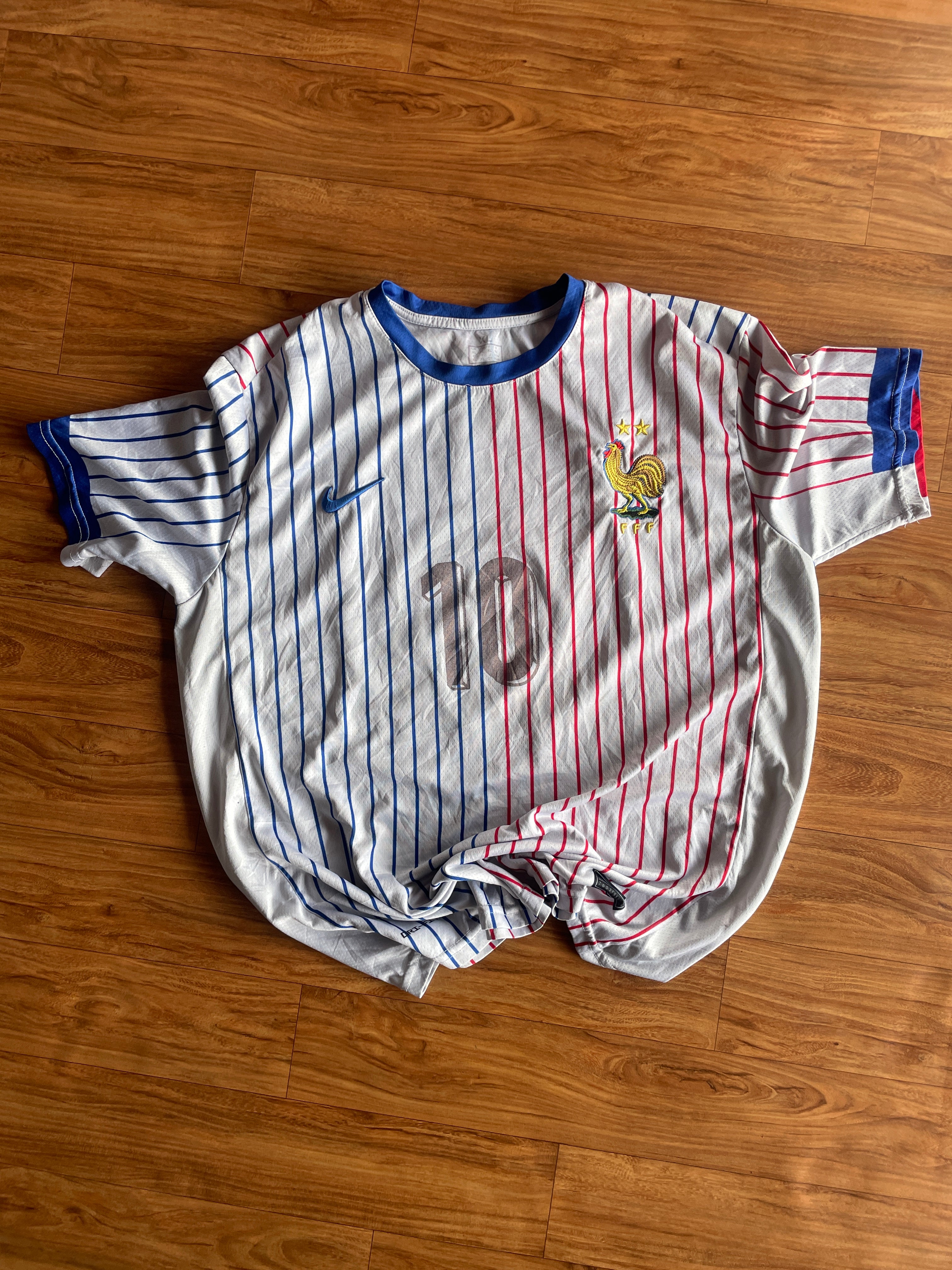 France(C42-44 L28)