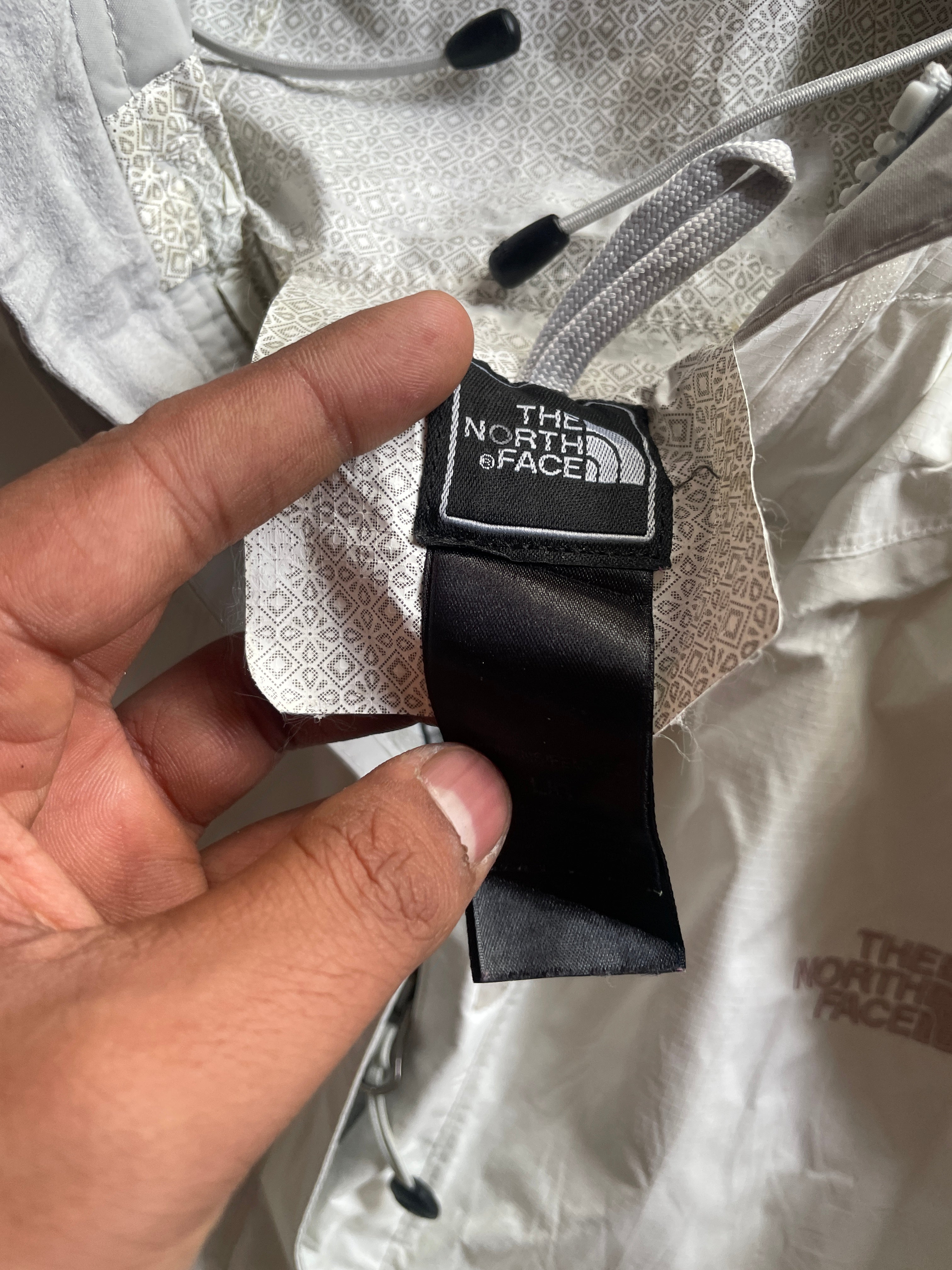 TNF HYVENT(C42-44 L25)