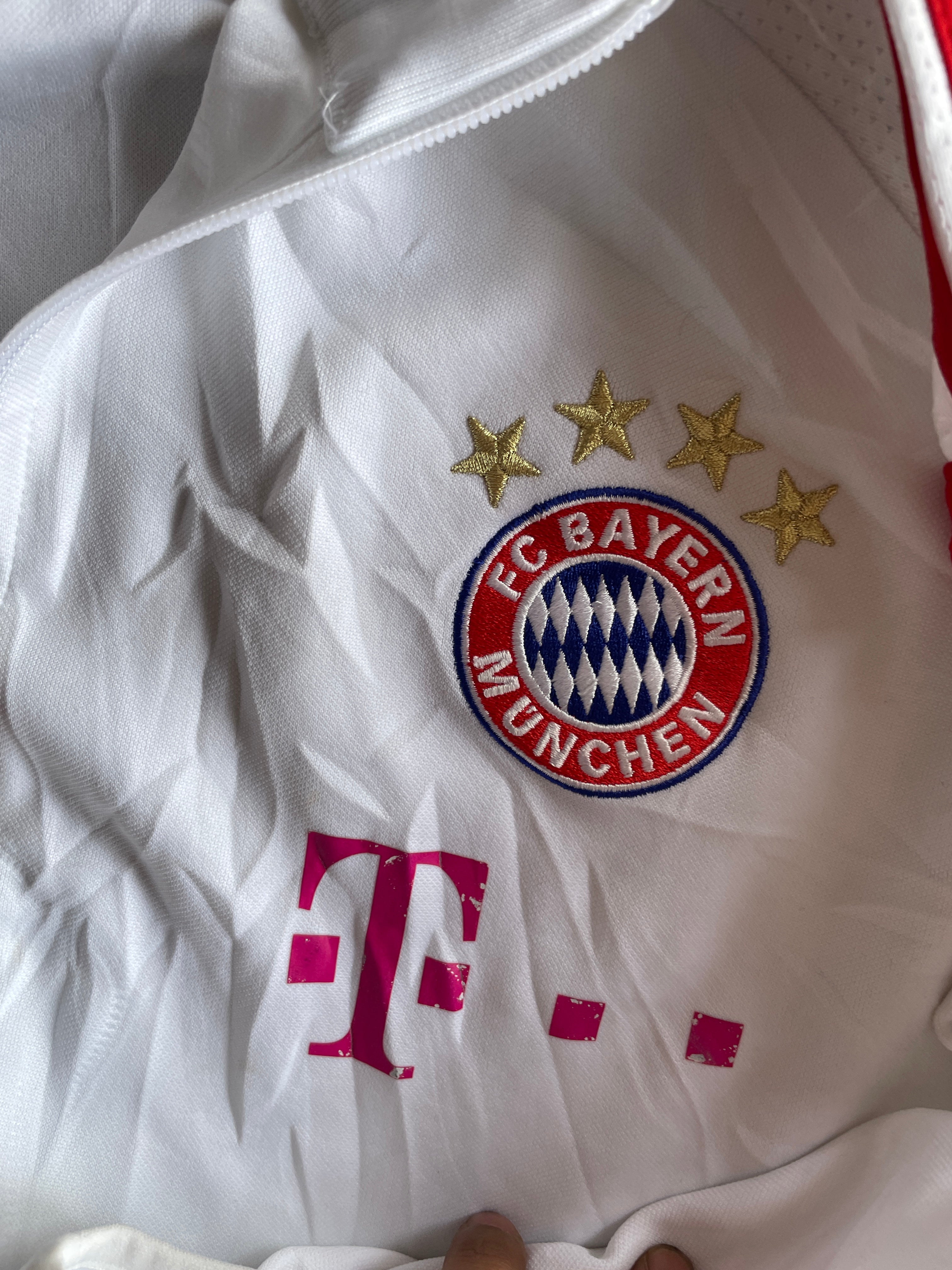 Bayern Munich(C50-52 L29)