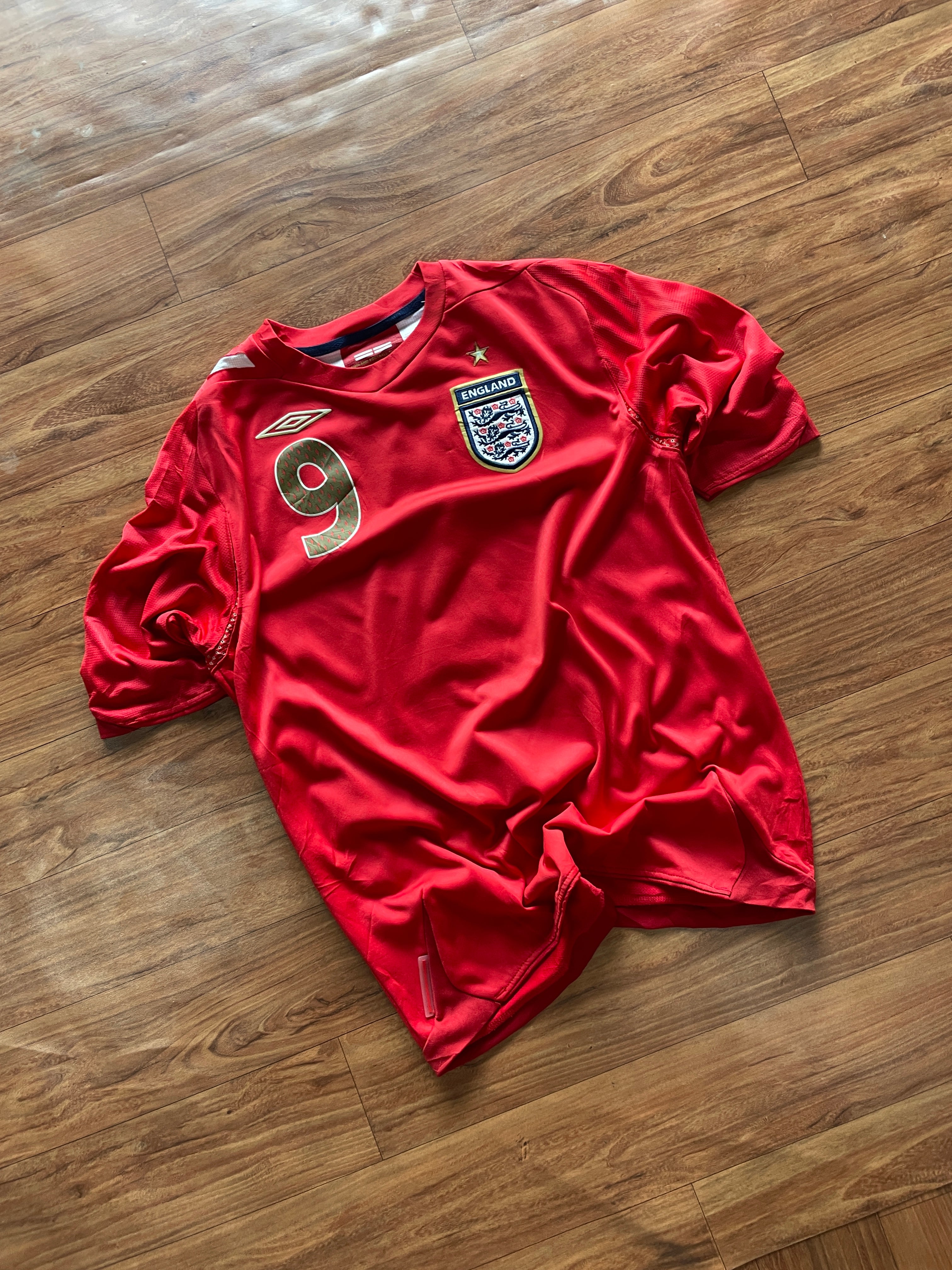 England 2006-2008 away jersey #rooney