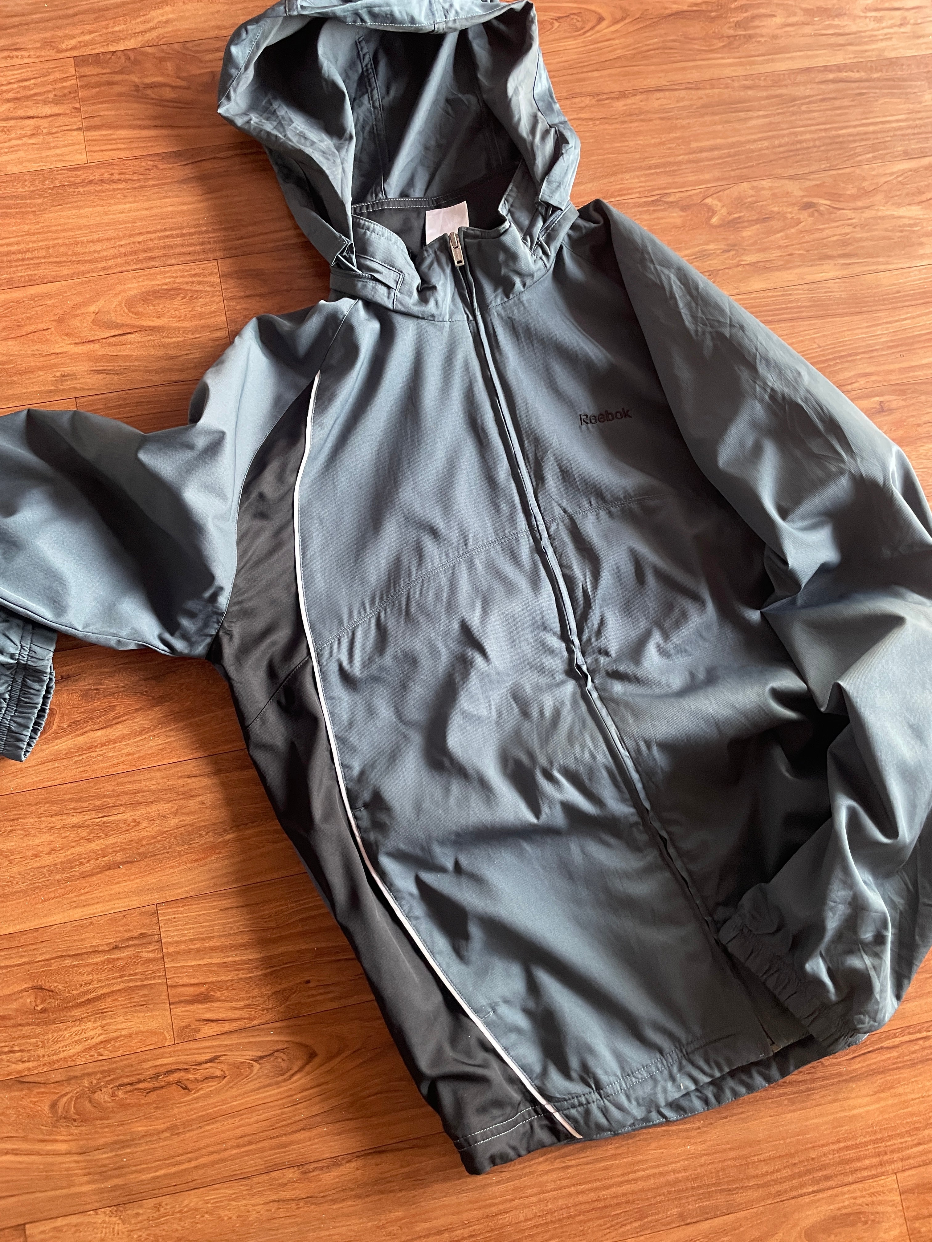 Reebok(C40-42 L28)