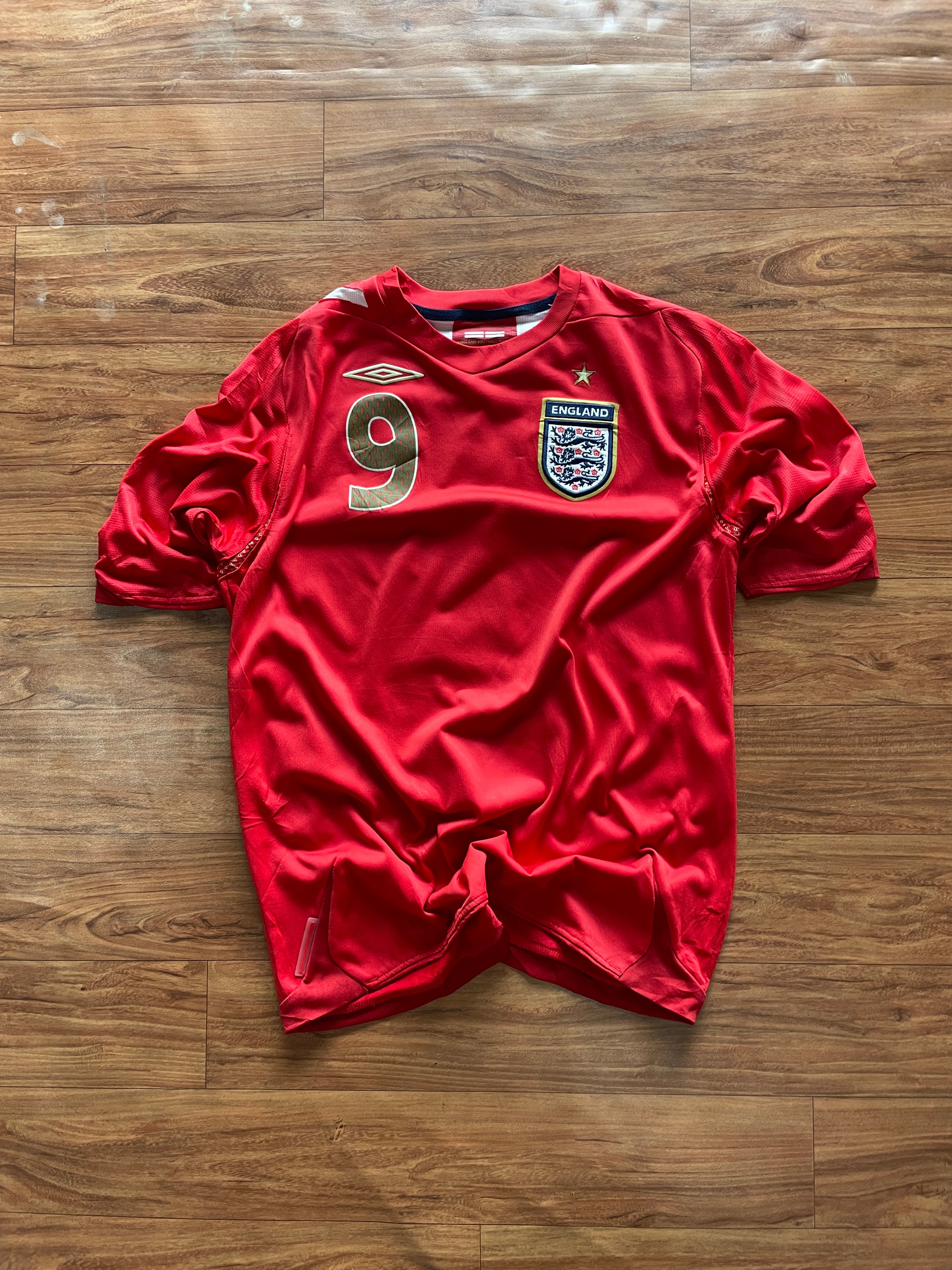 England 2006-2008 away jersey #rooney