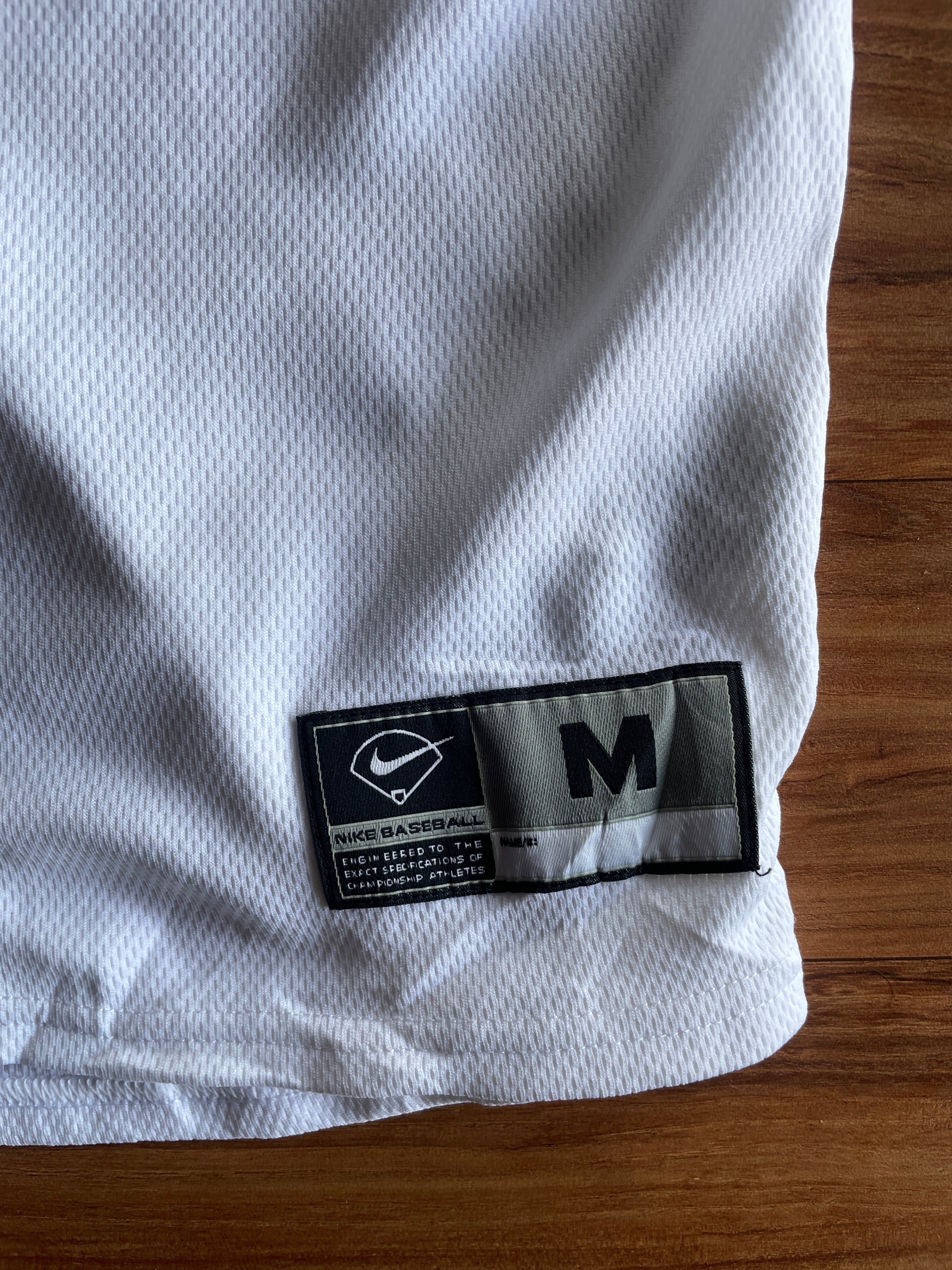 White Blue vintage-M