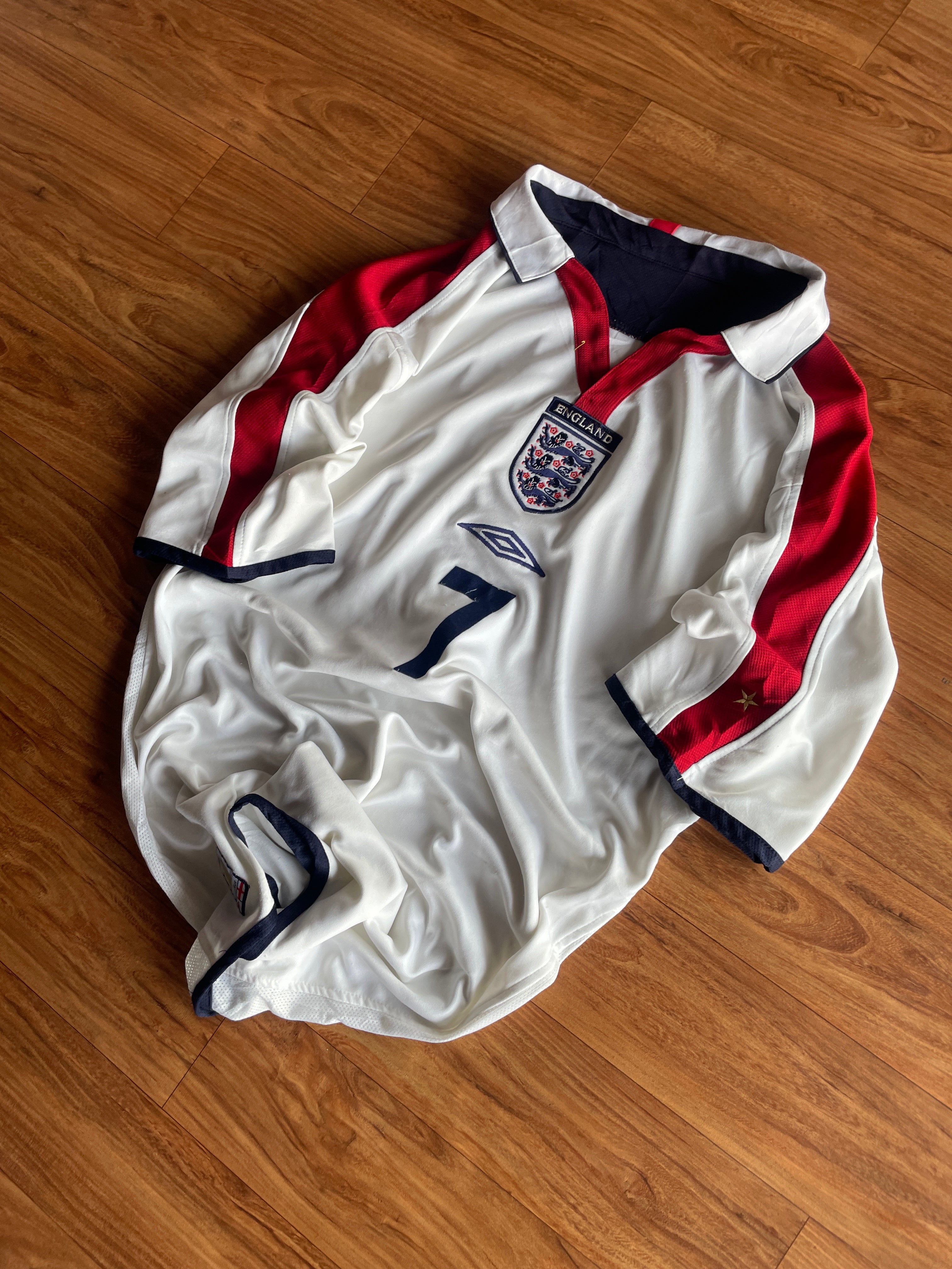 Vintage 2004 home beckham jersey