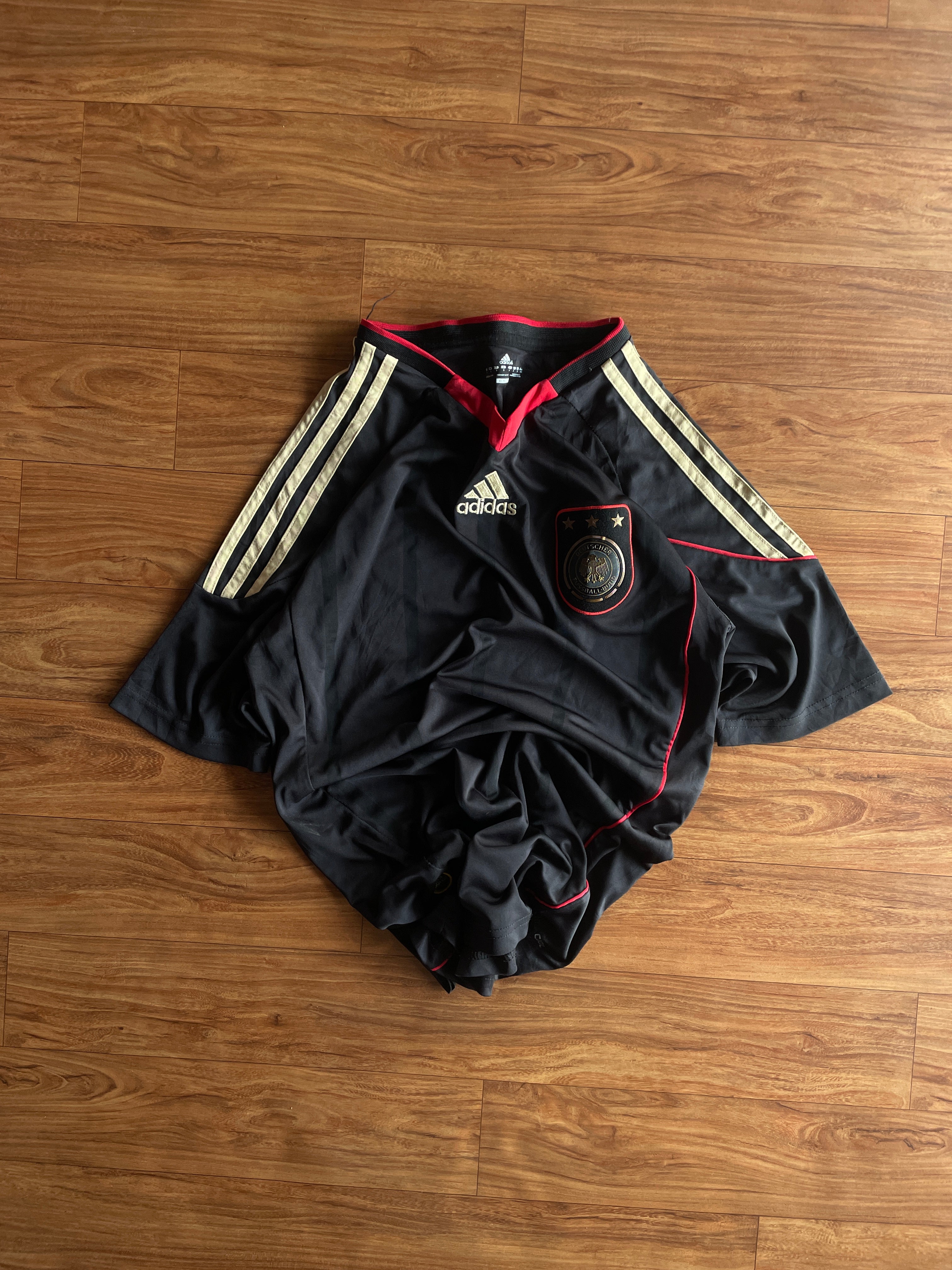 GERMANY 2010/11 JERSEY- M