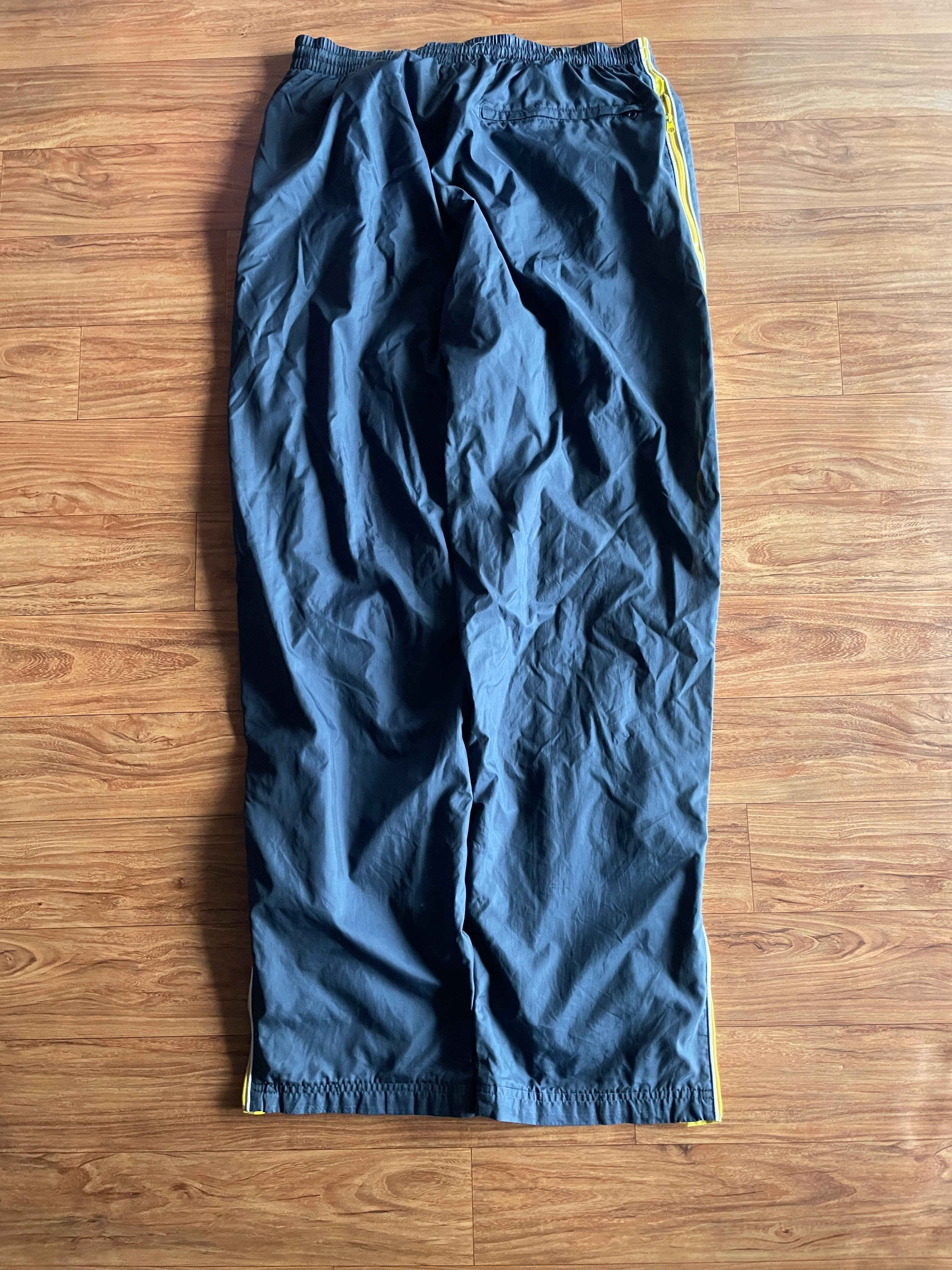 Trackpant