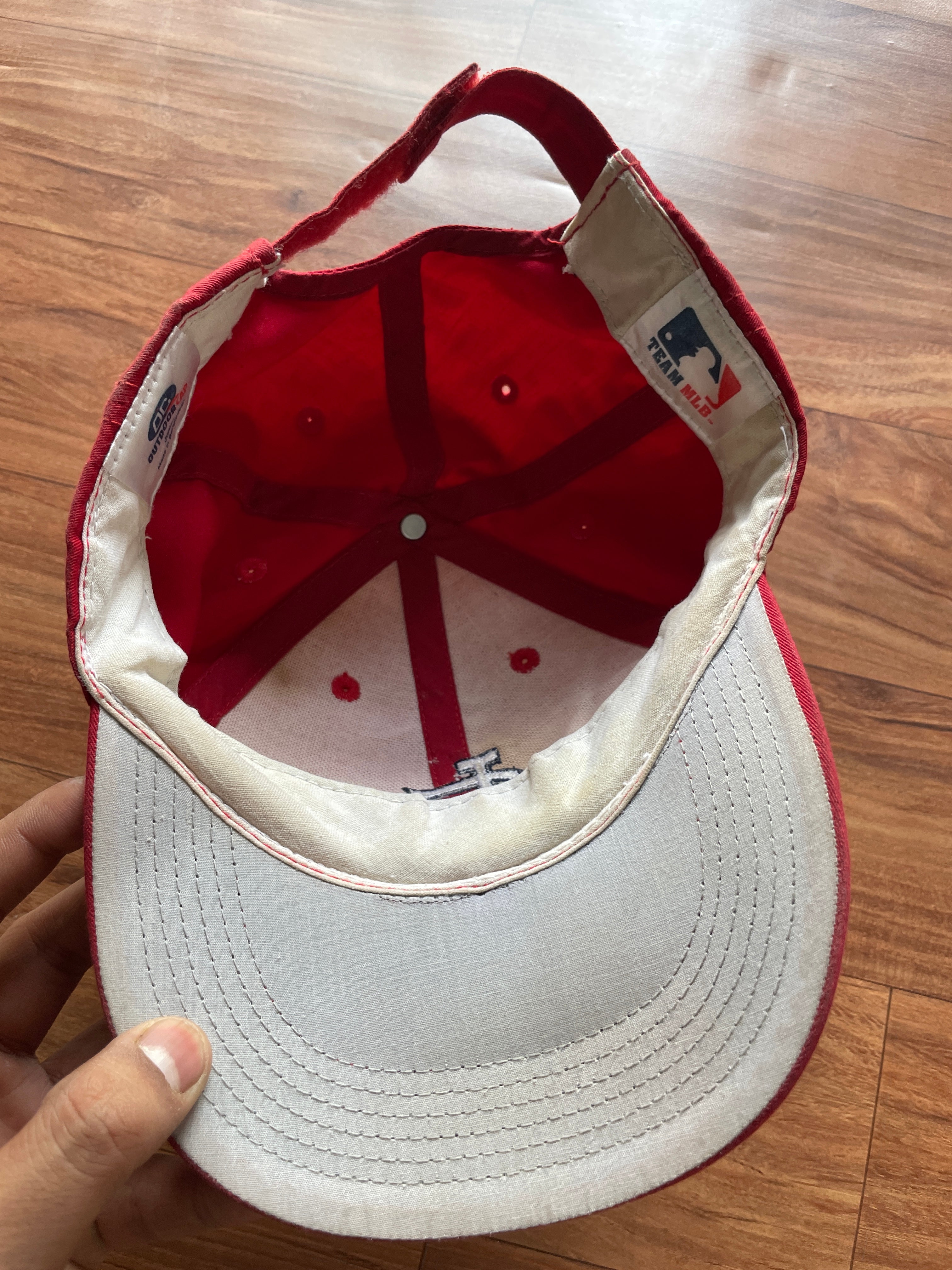 MLB