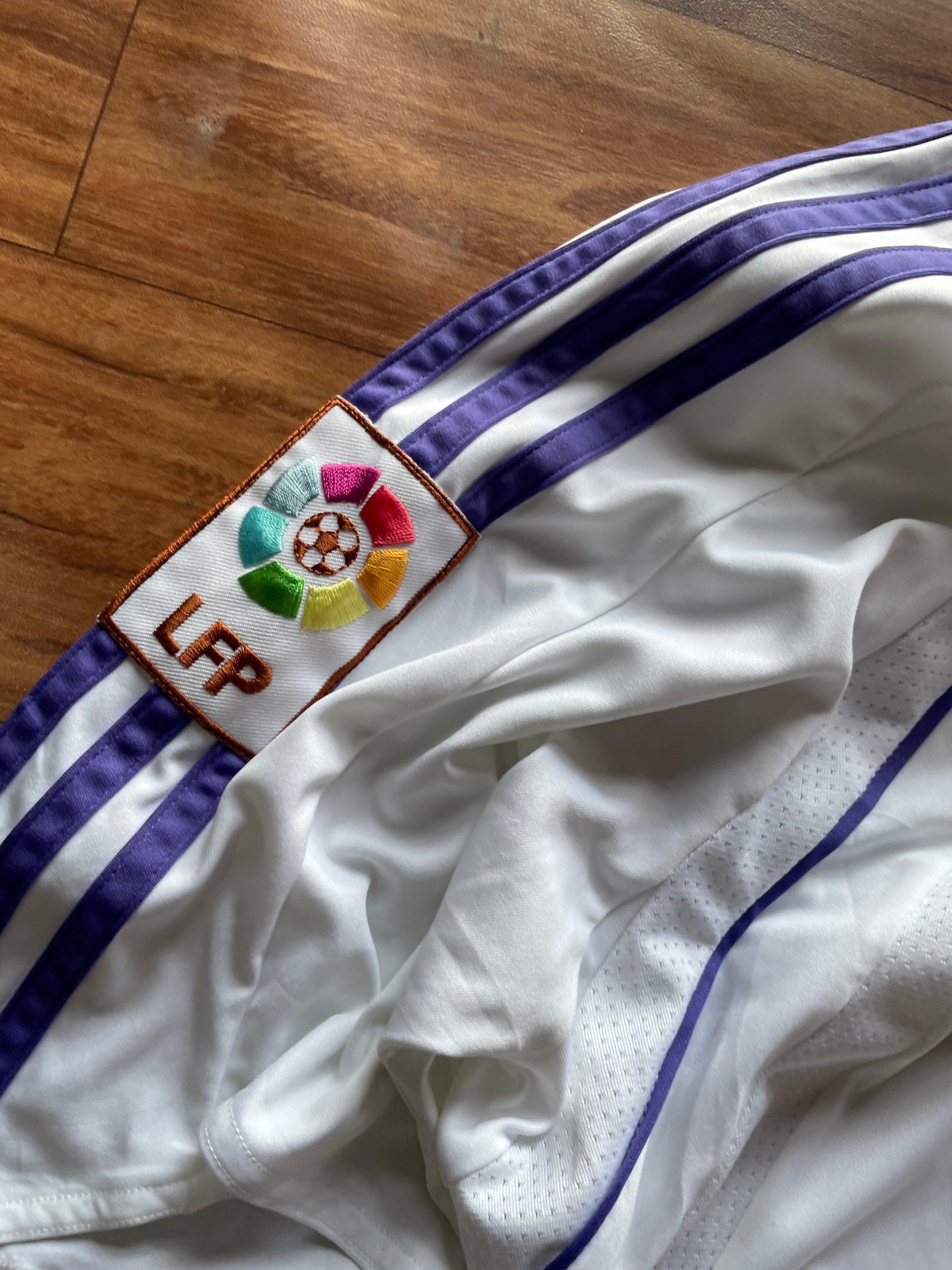 Real Madrid 2007-2008 home jersey