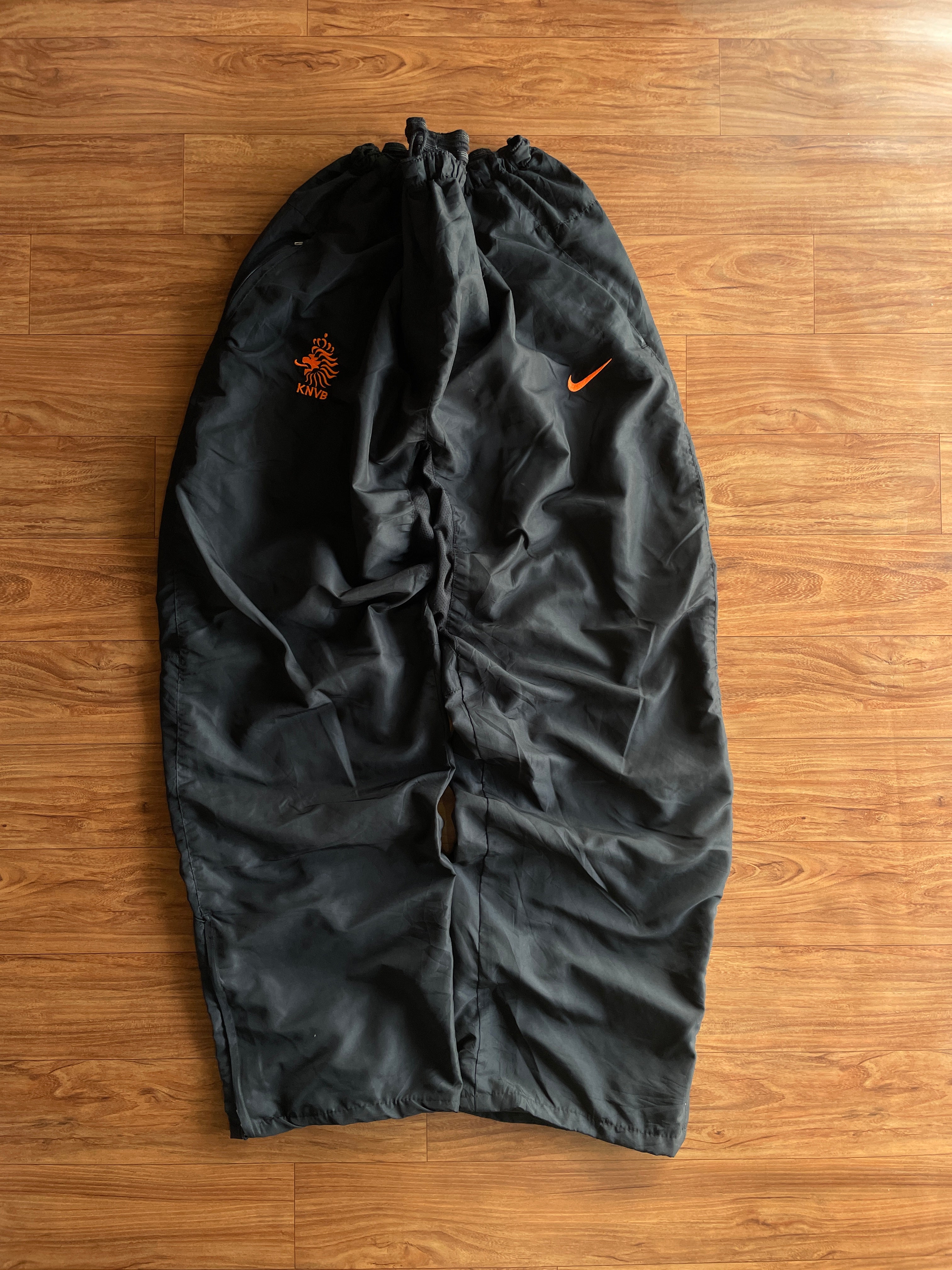 Netherlands Track(W36-38 L41)