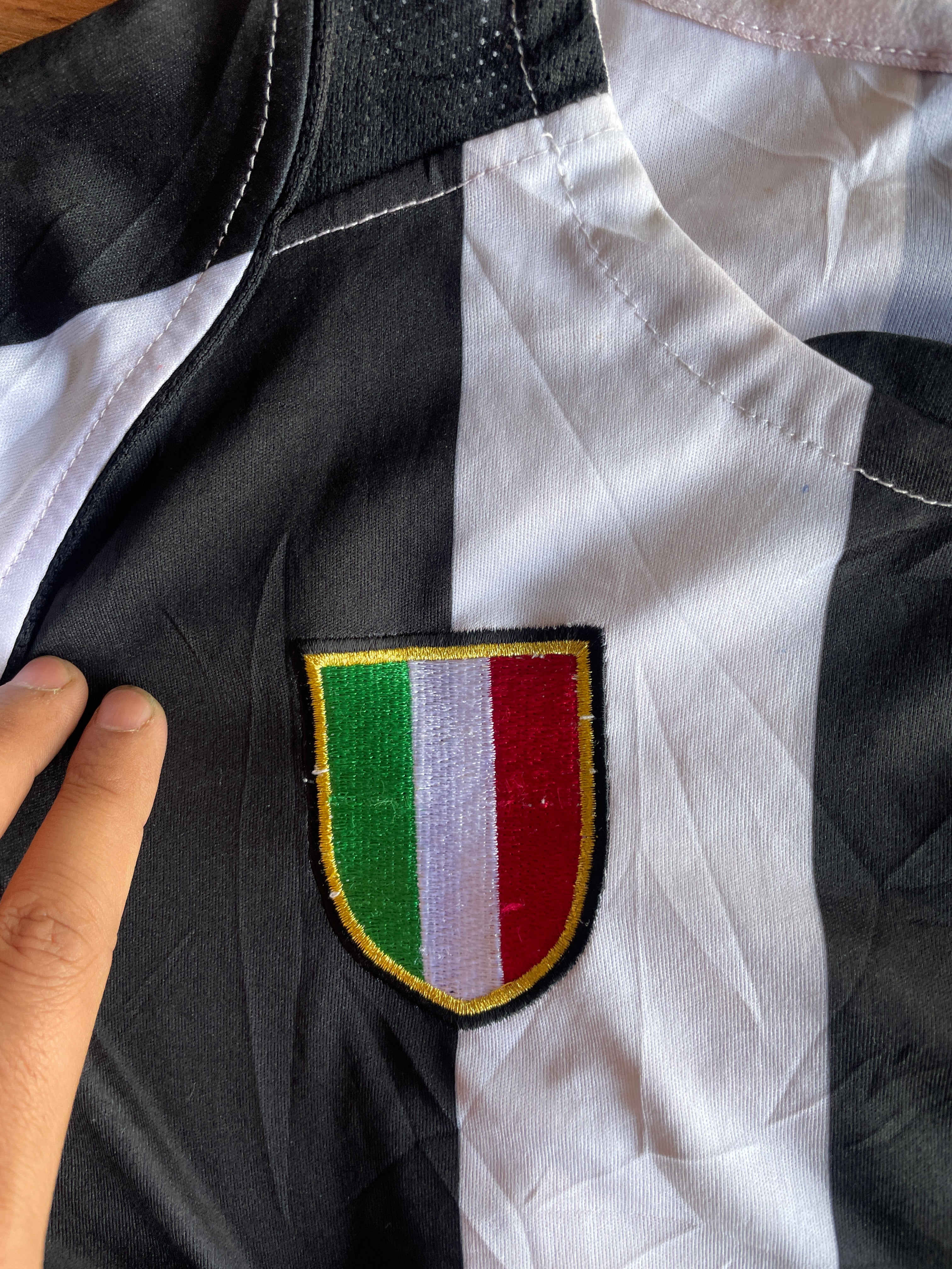 Juventus Jersey -L