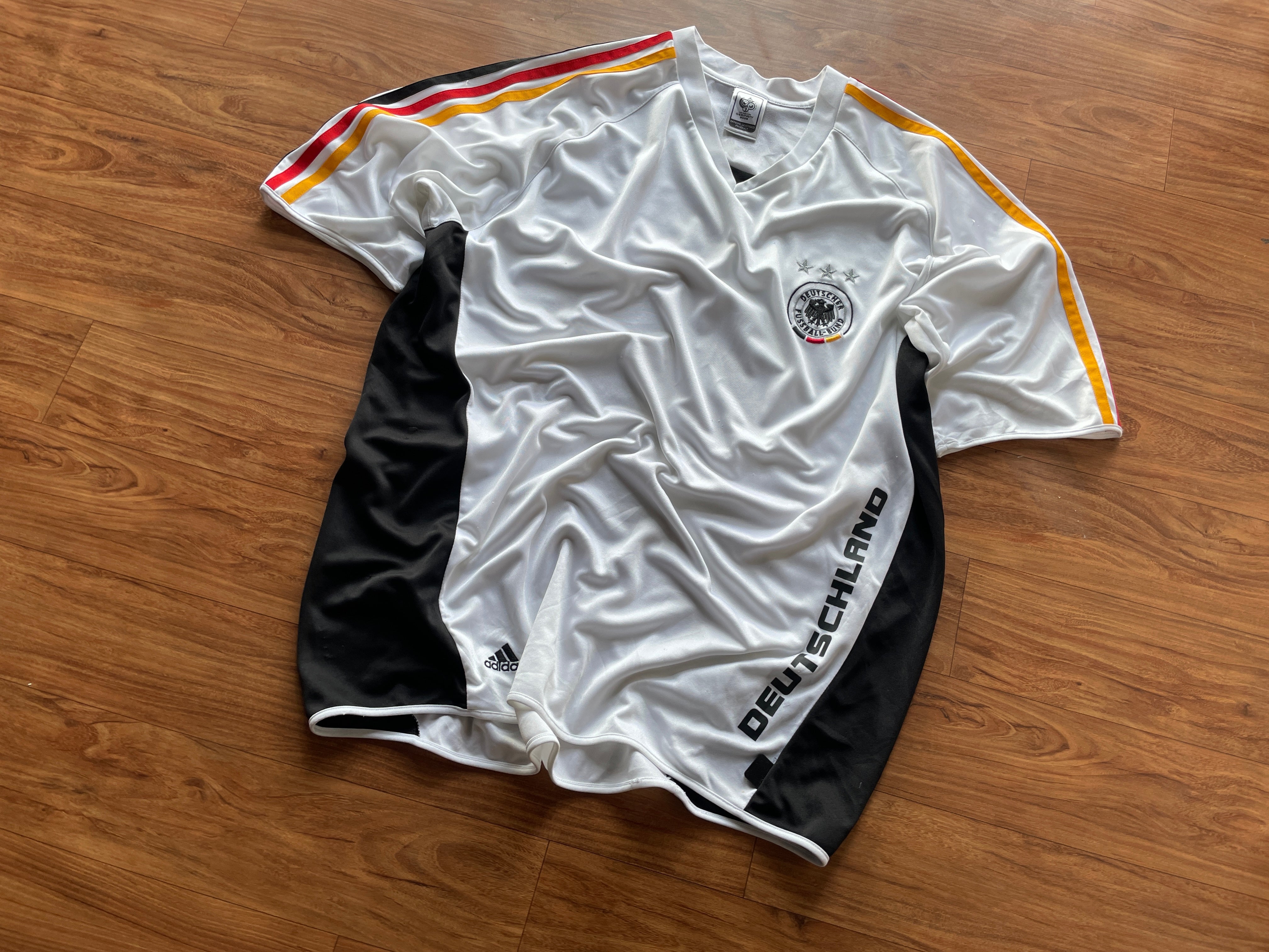 Germany 2006 training football jersey