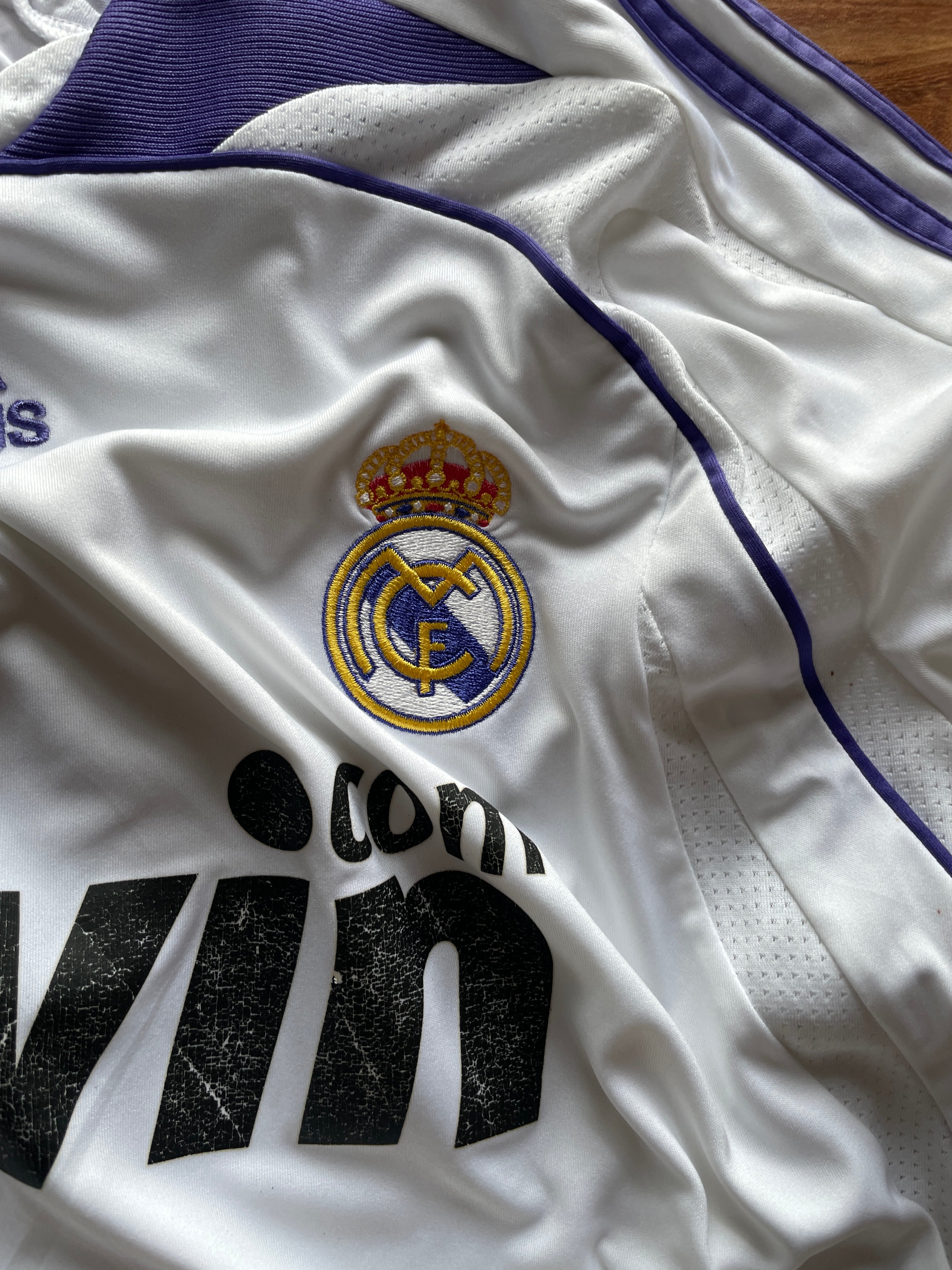 Real Madrid 2007-2008 home jersey