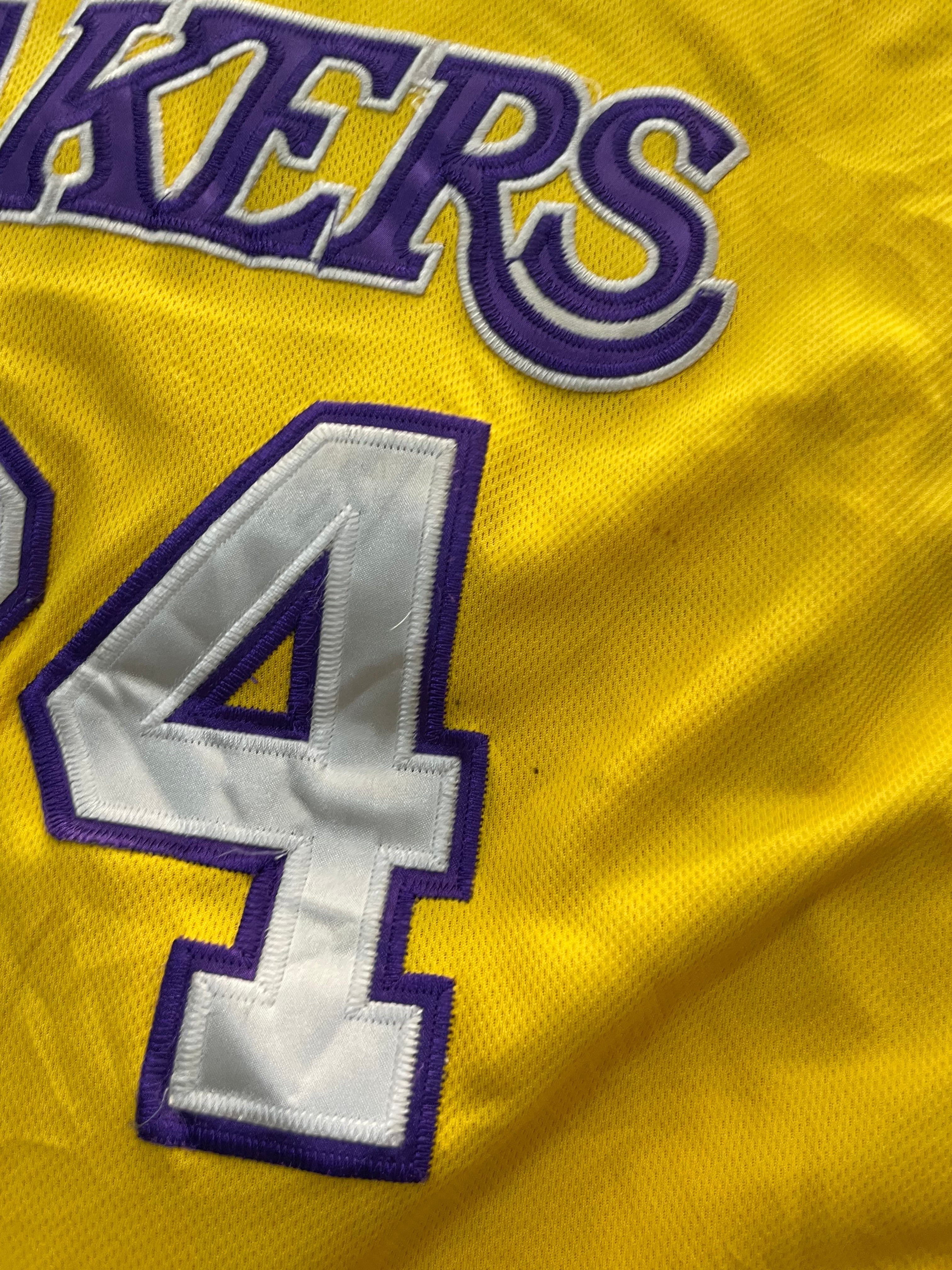 Lakers #24 Bryant (super rare )