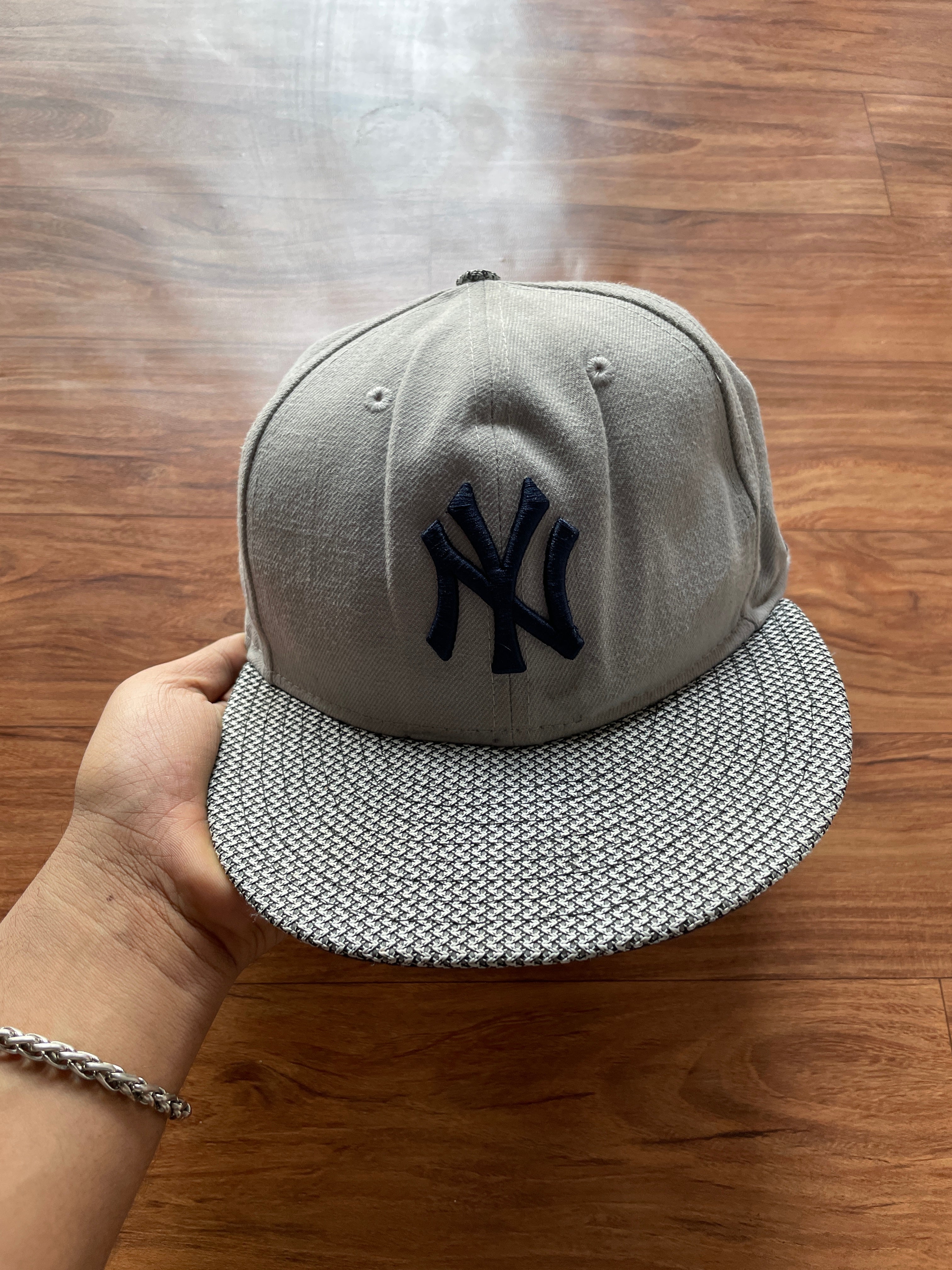 Ny