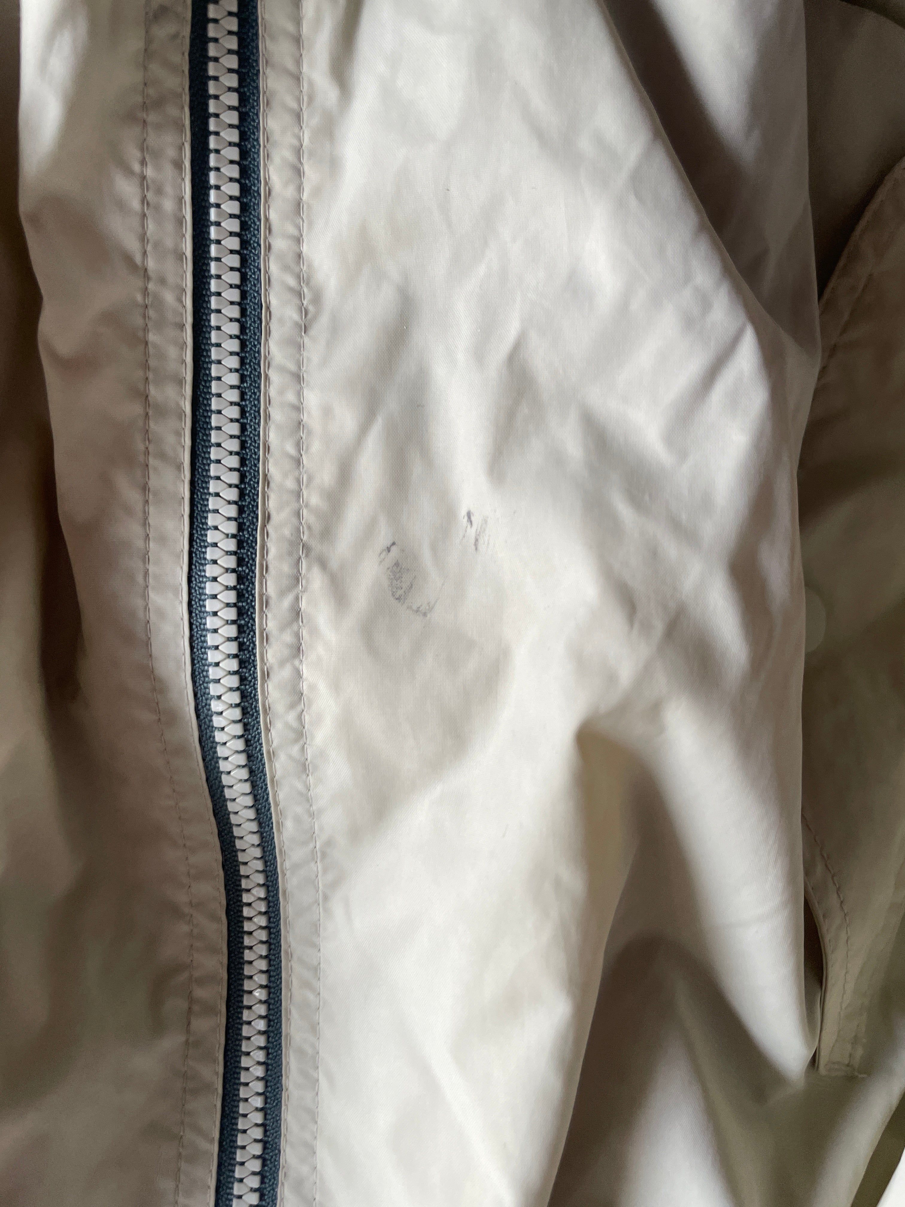 upper(C46-48 L28)