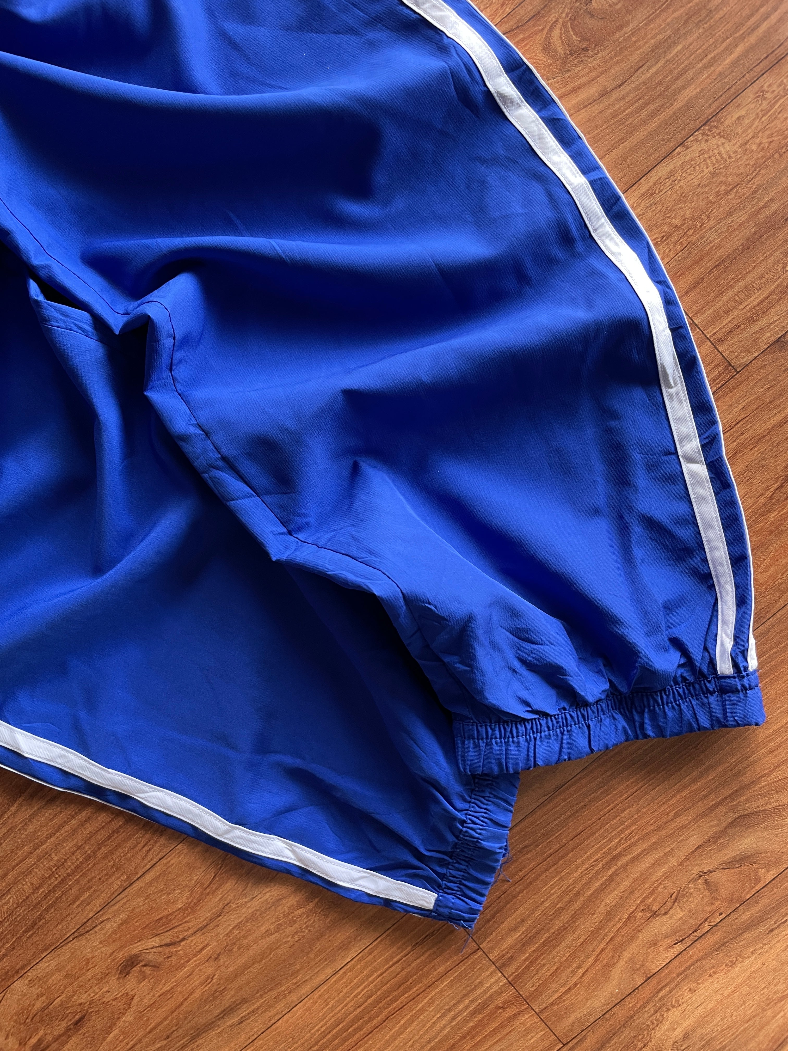 3 stripe (W30-33 L40)
