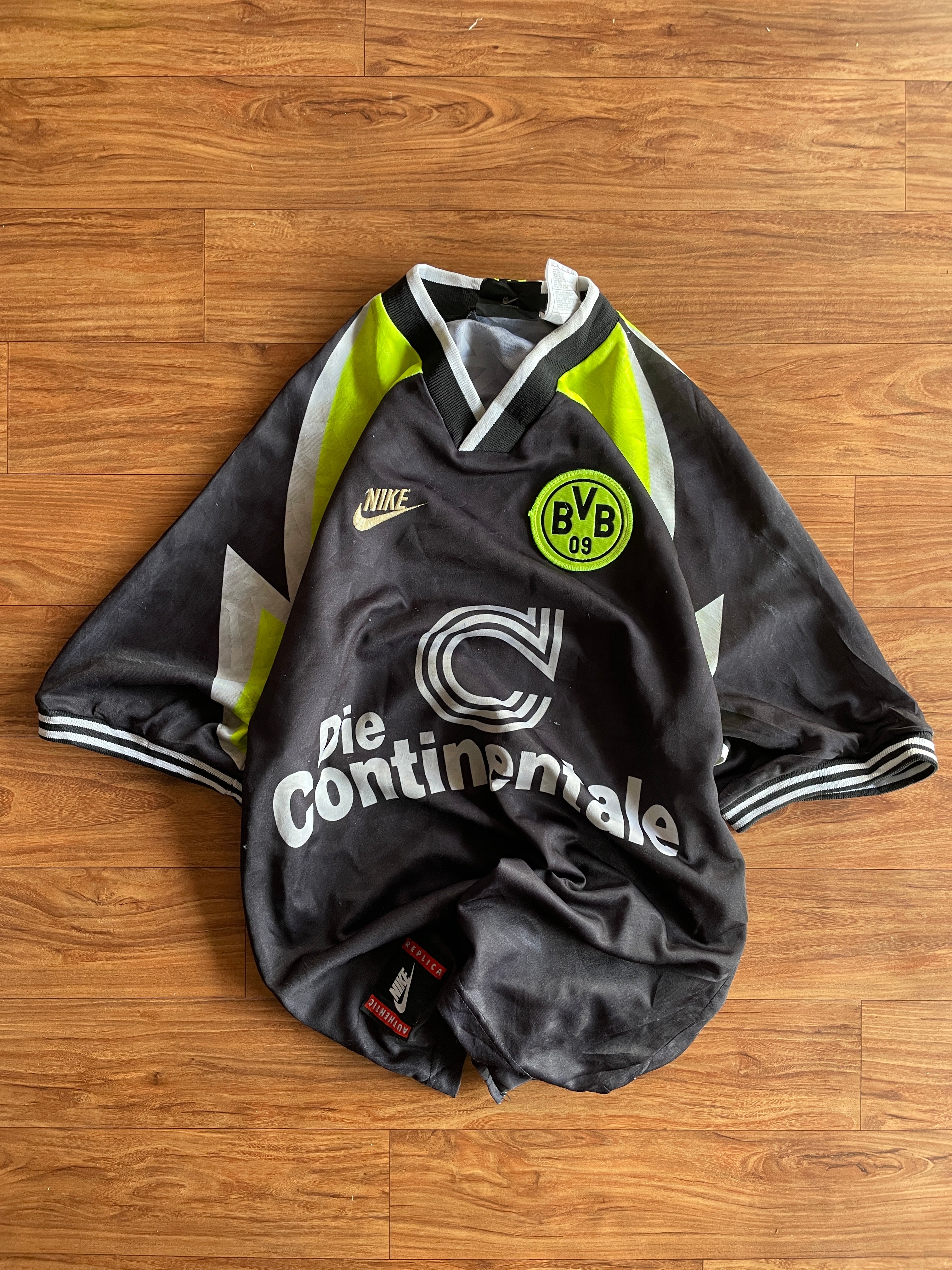 DORTMUND 1995 1996 JERSEY