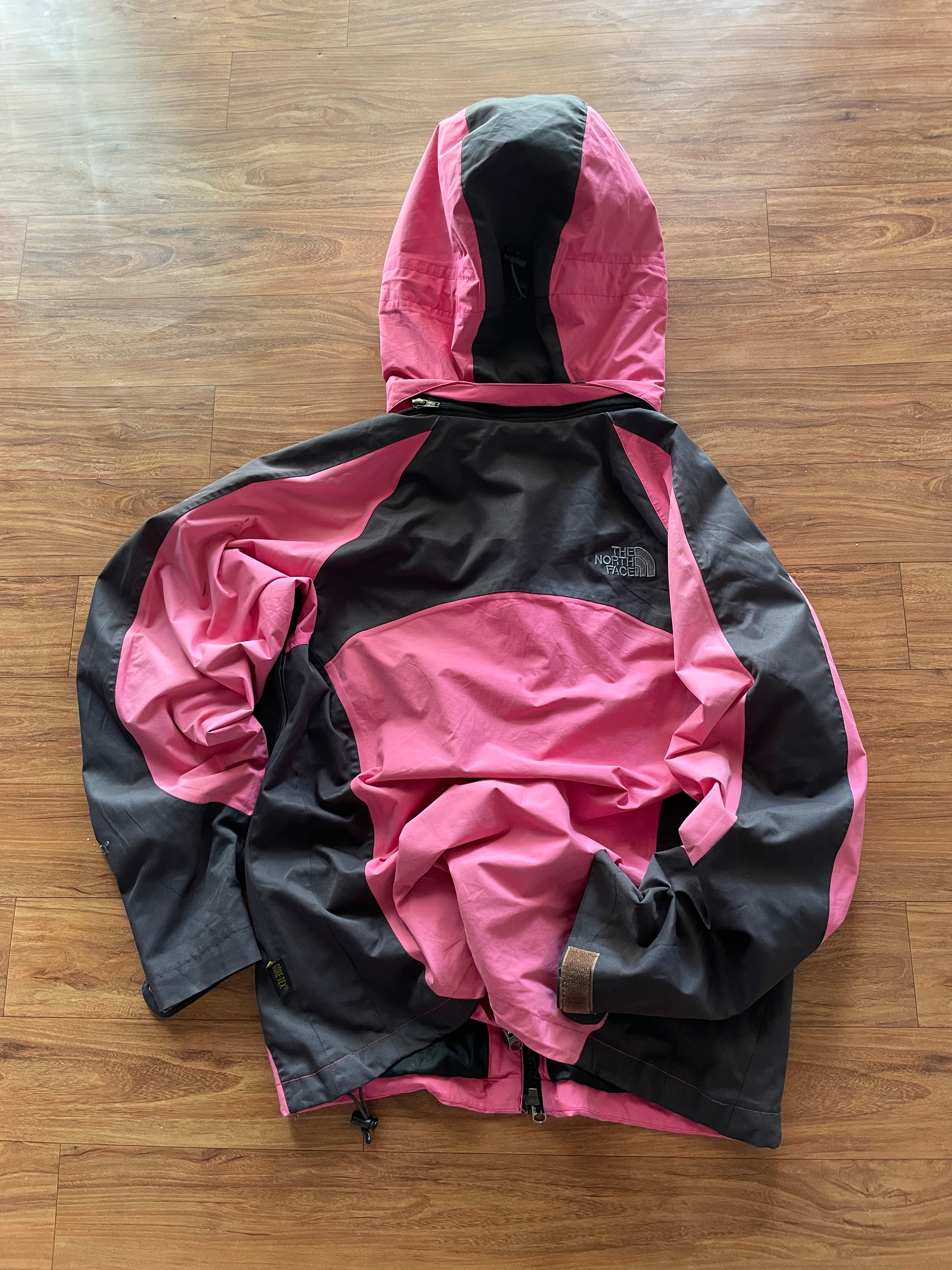 The north face (gore-tex)
