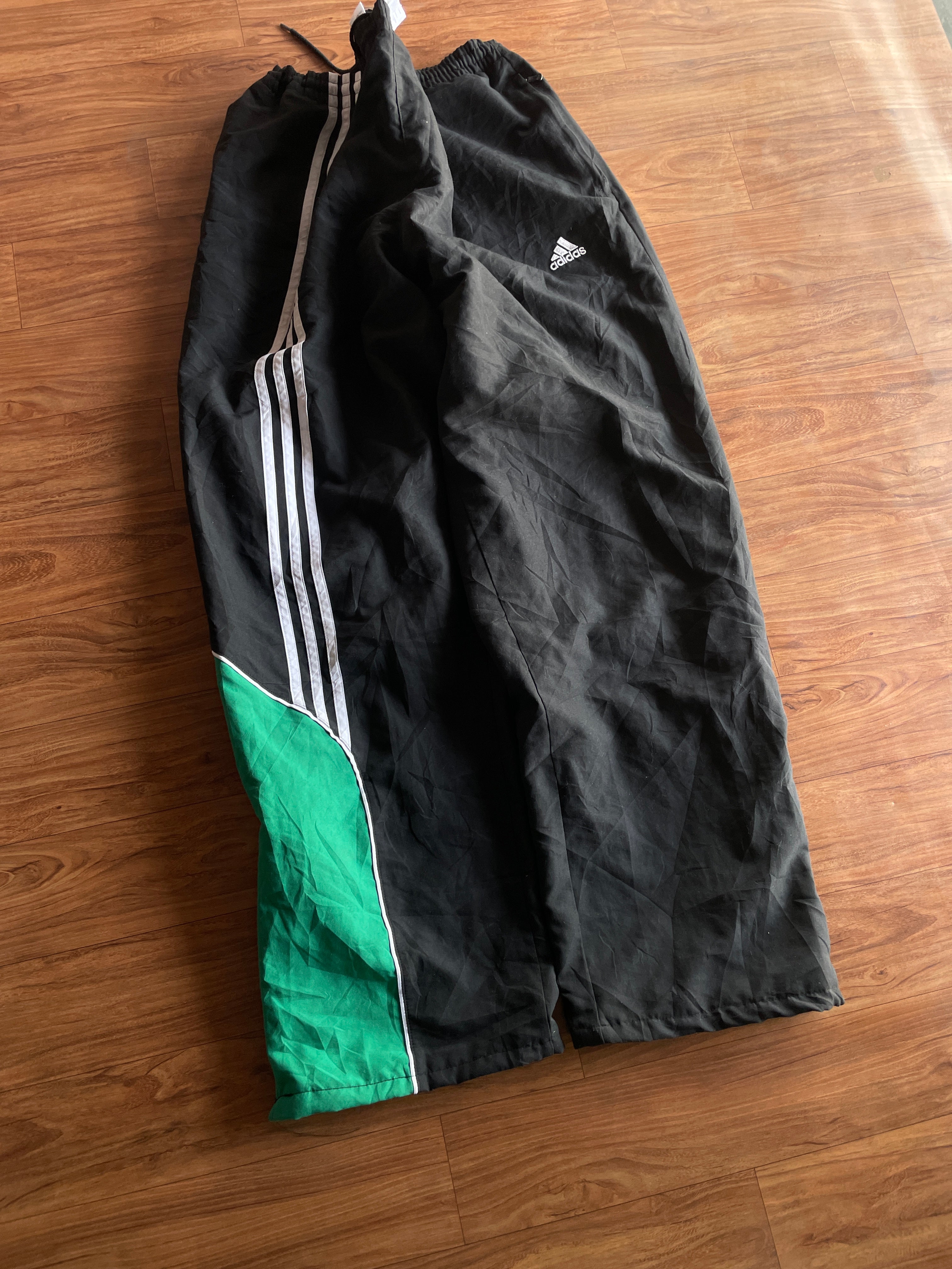 Trackpant