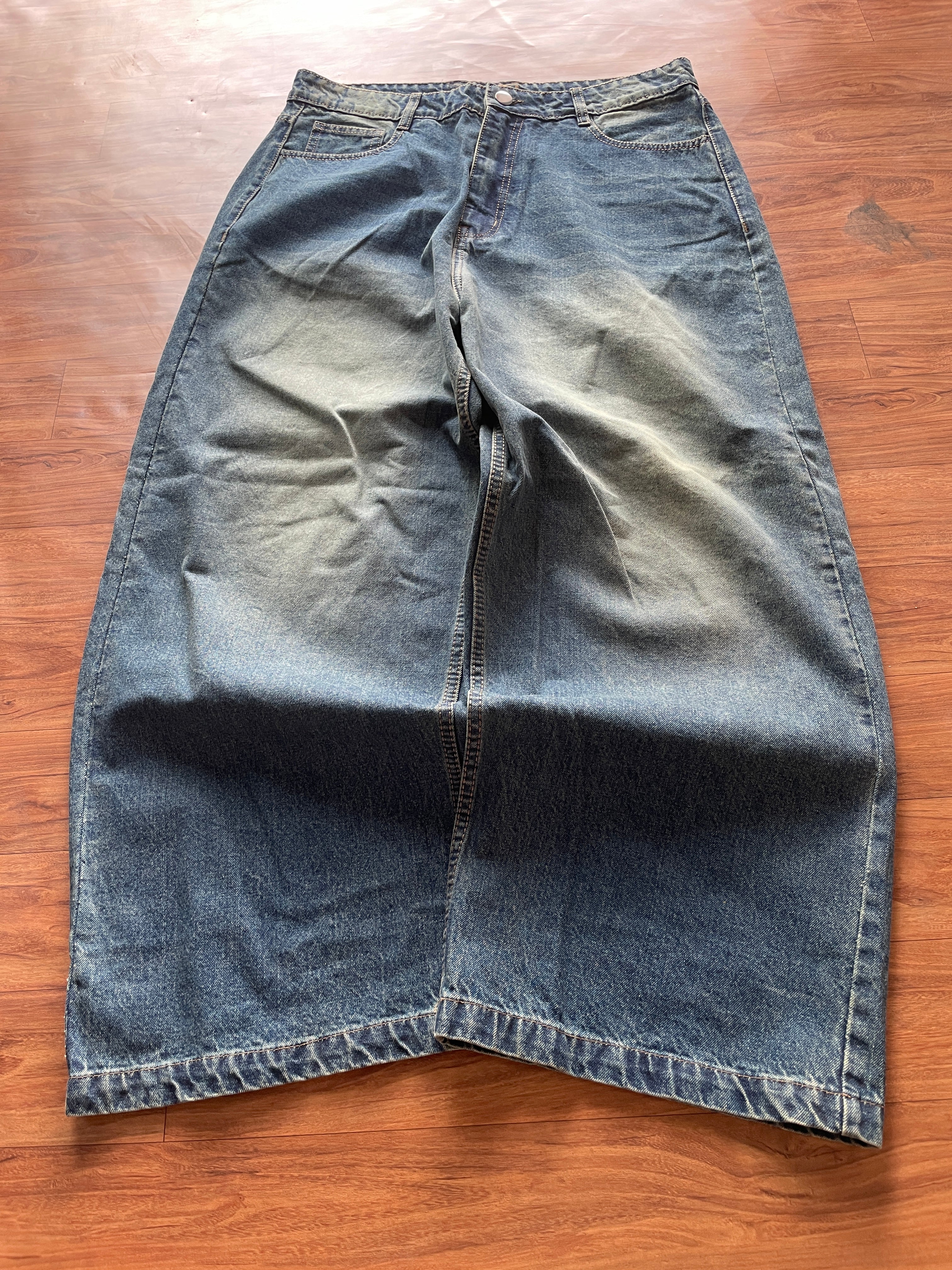 Real baggy low rise jeans
