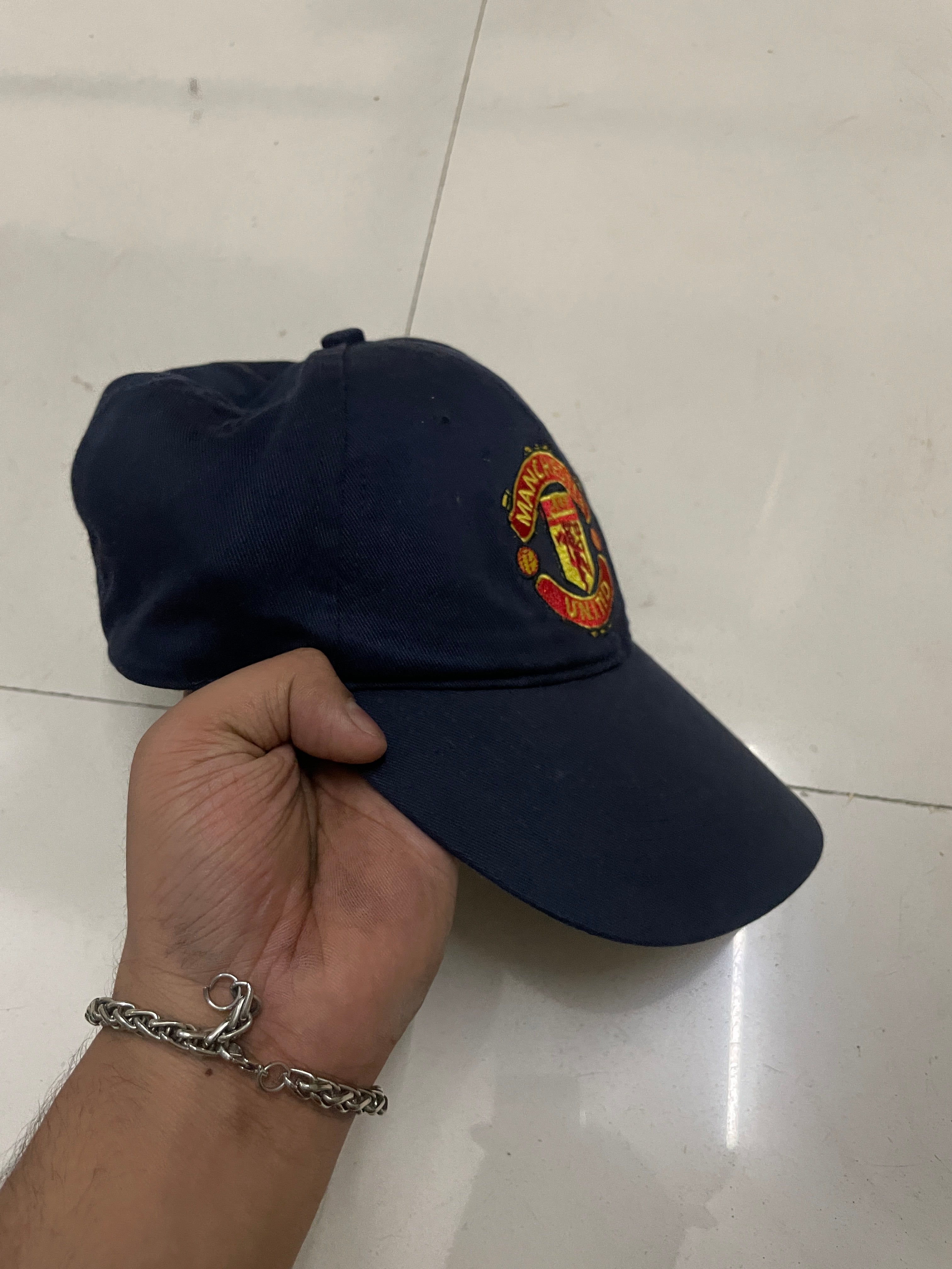 Manchester cap