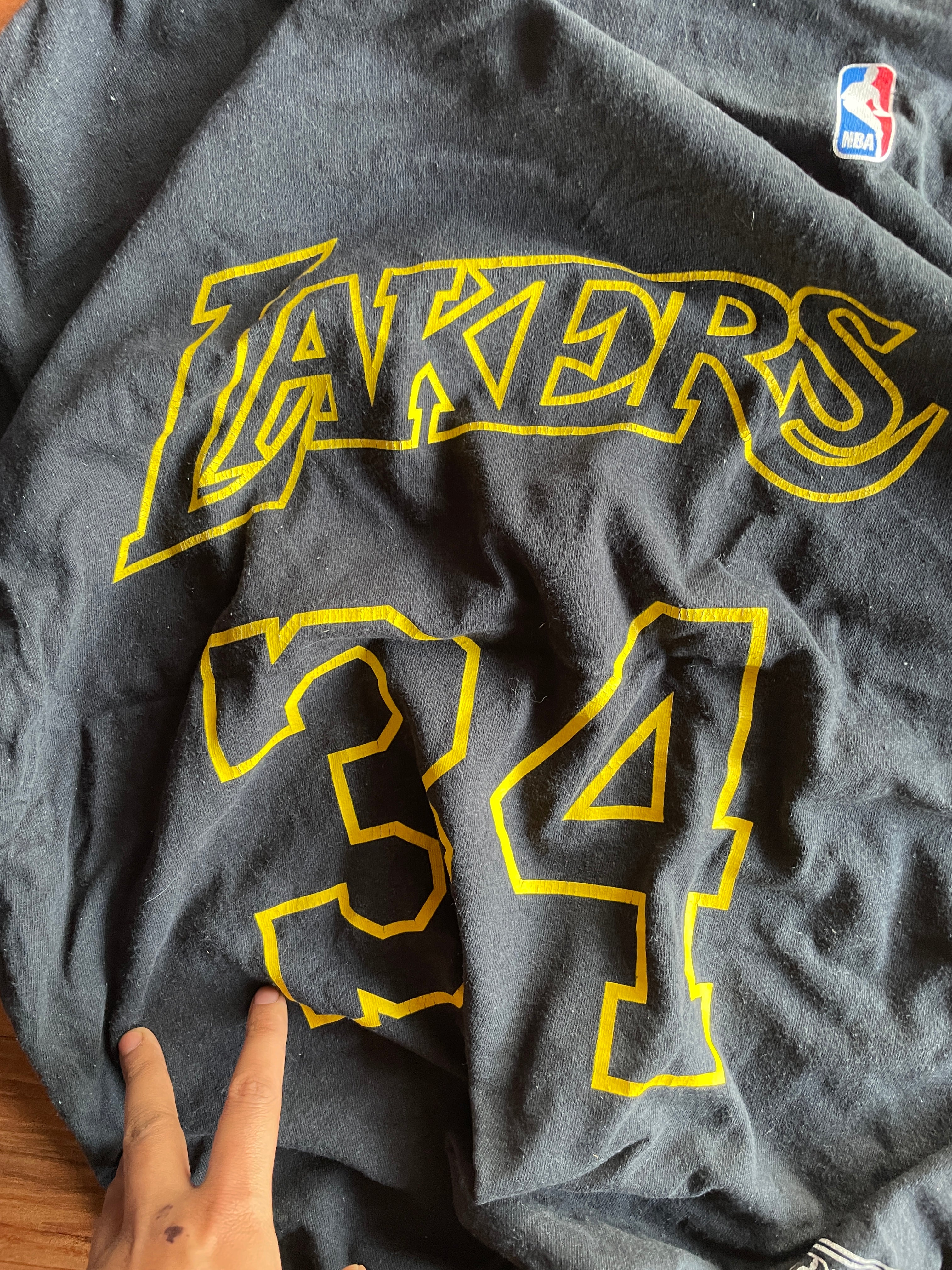 Lakers O'Neal (C42-44 L28)