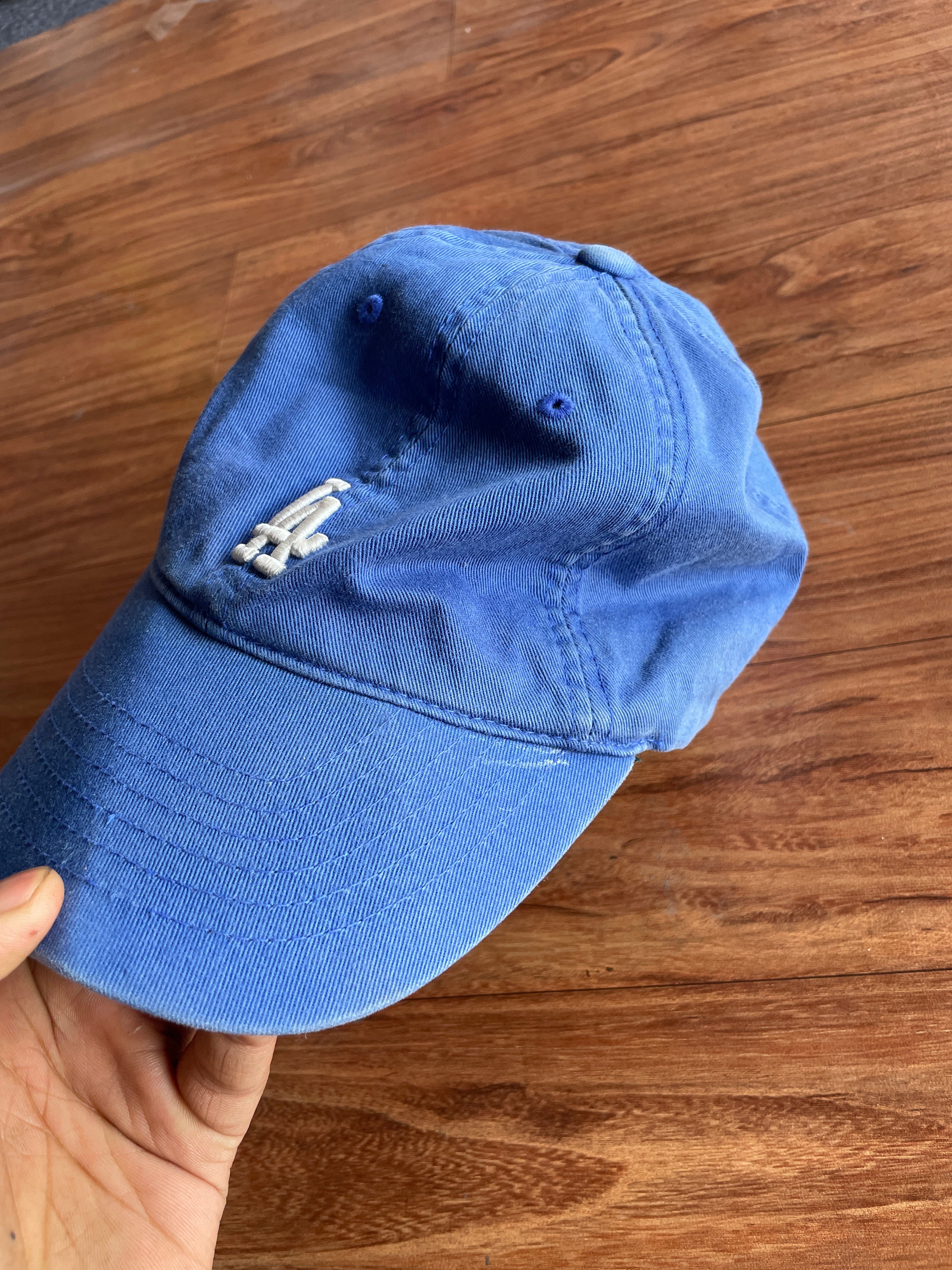 MLB