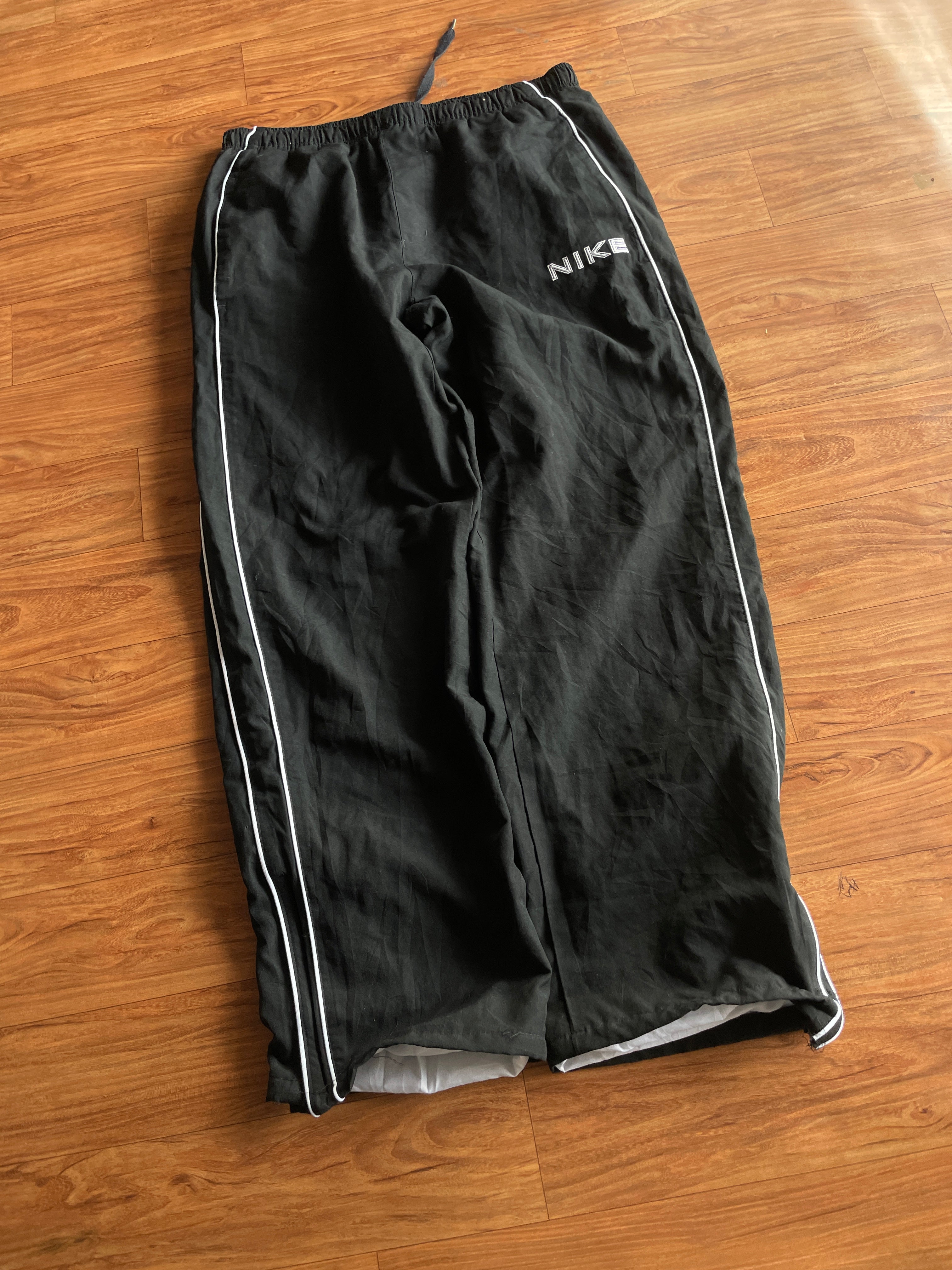 Nike vtg Trackpant