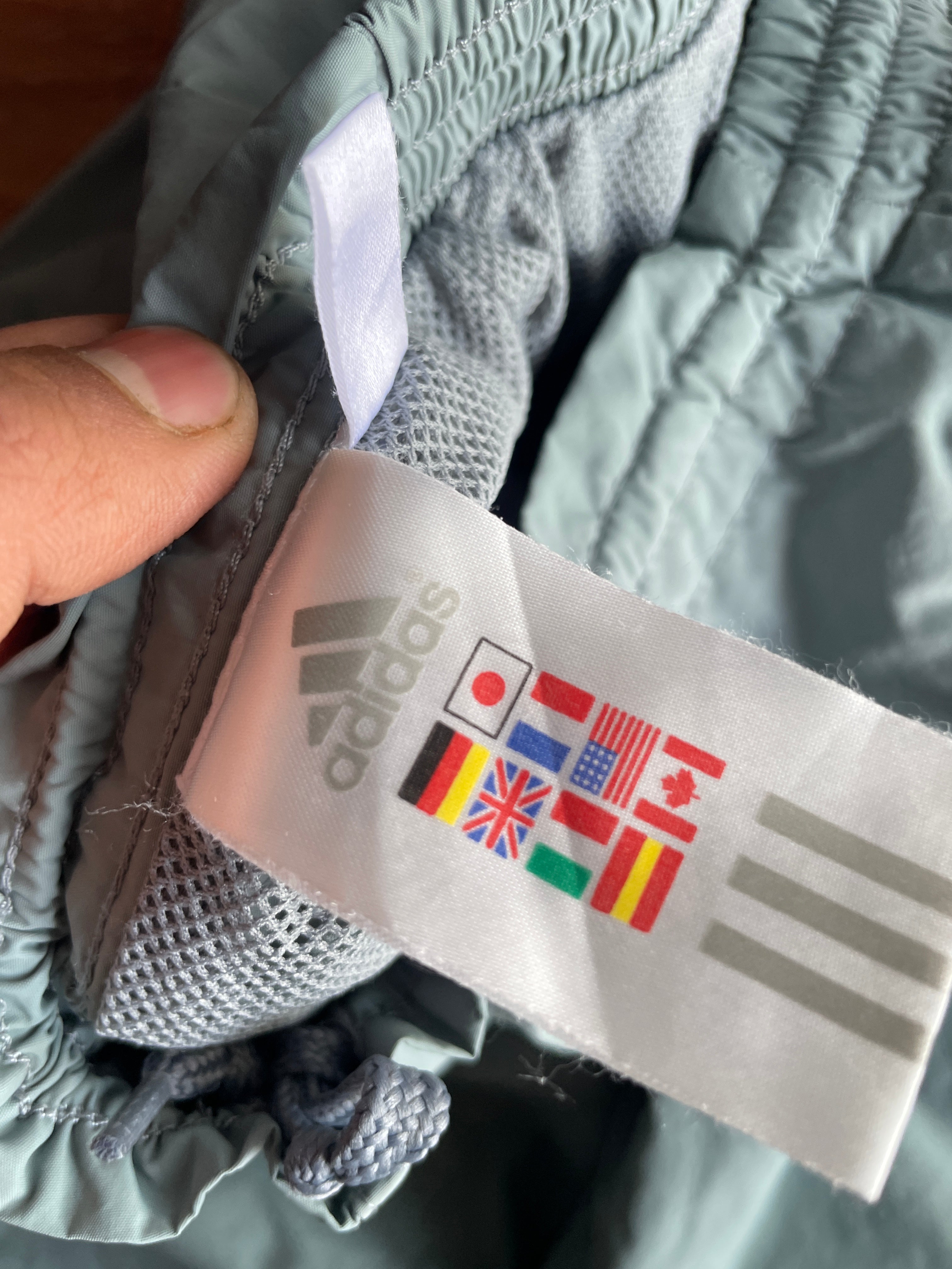 Light grey(W28-30 L39)