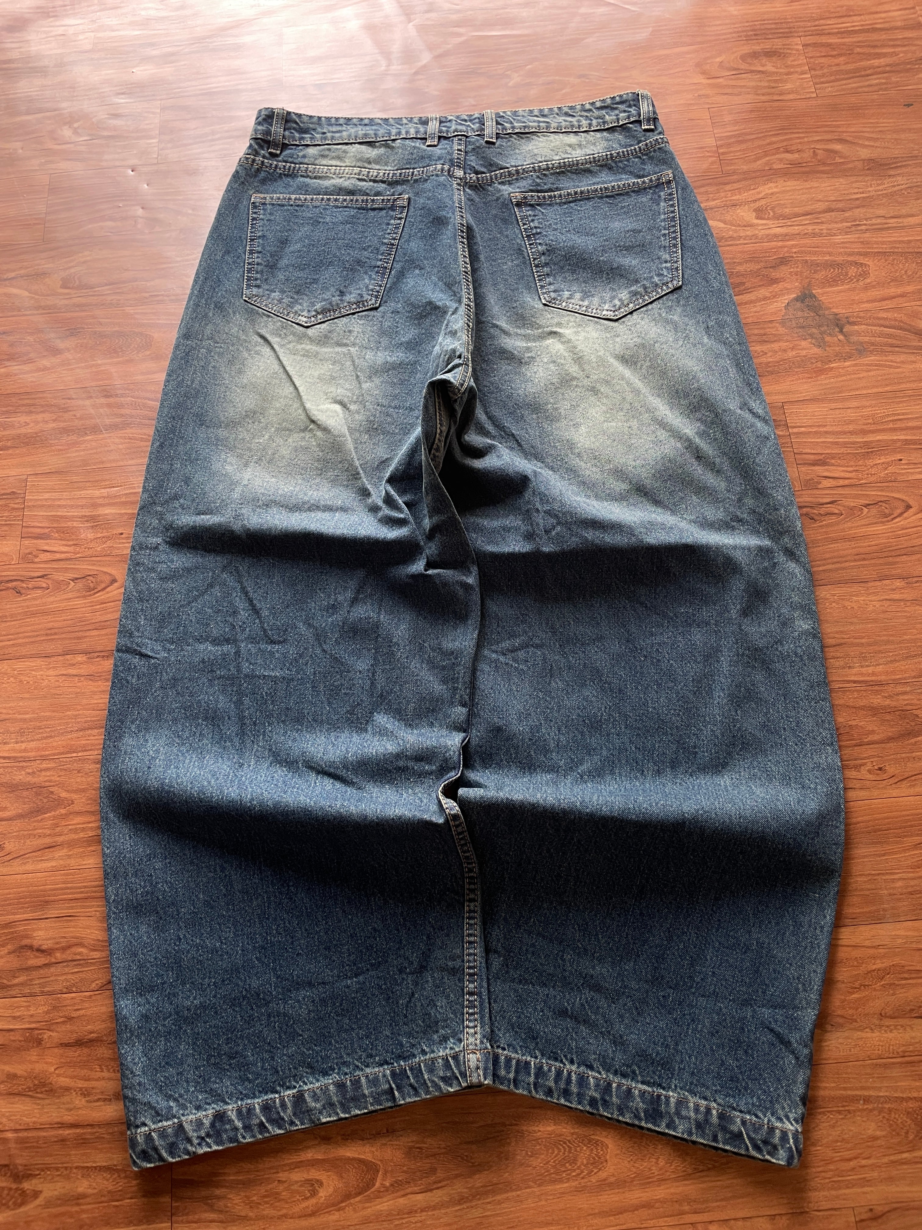 Real baggy low rise jeans