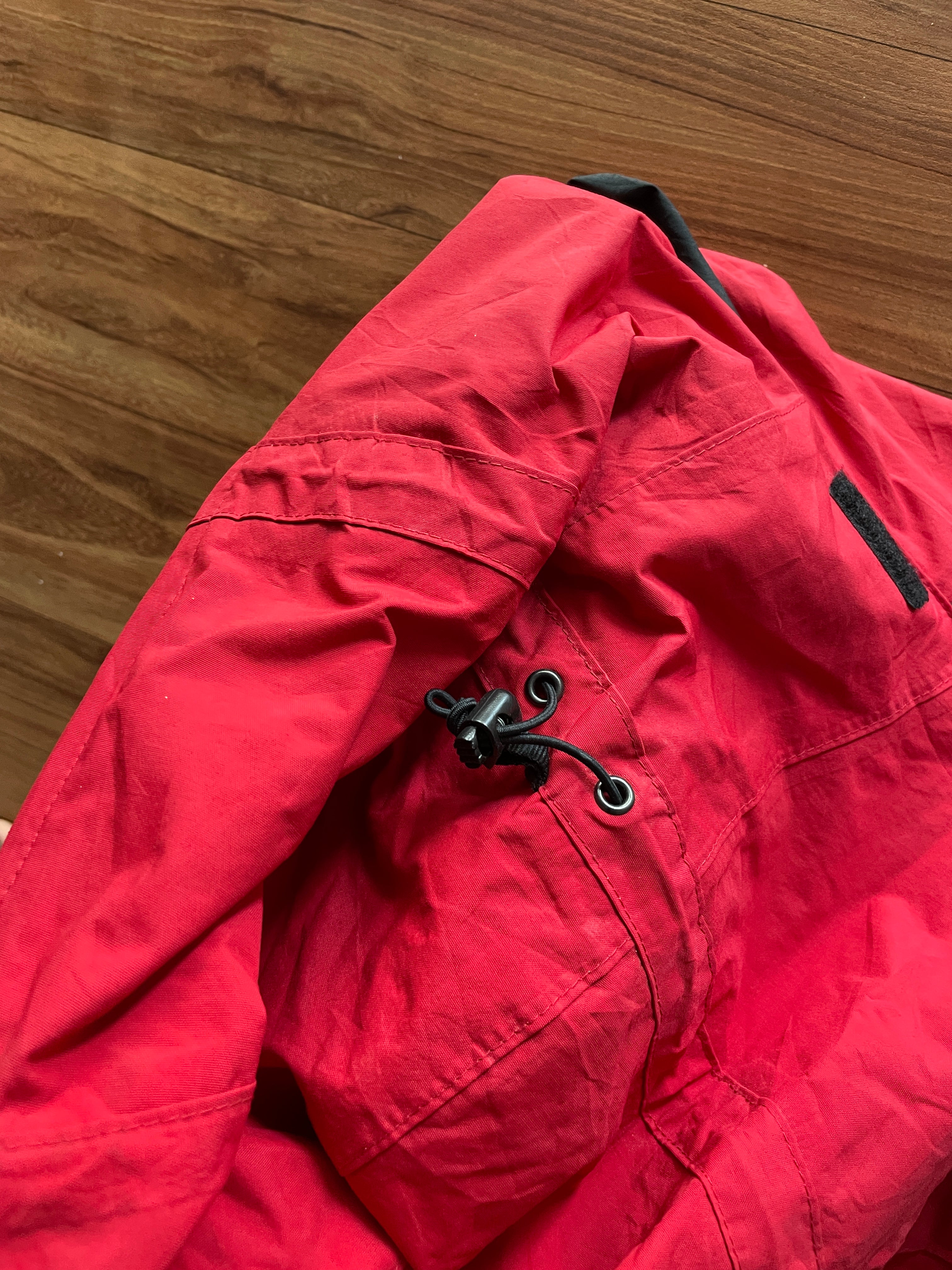 The north face (GORE-TEX HYVENT )