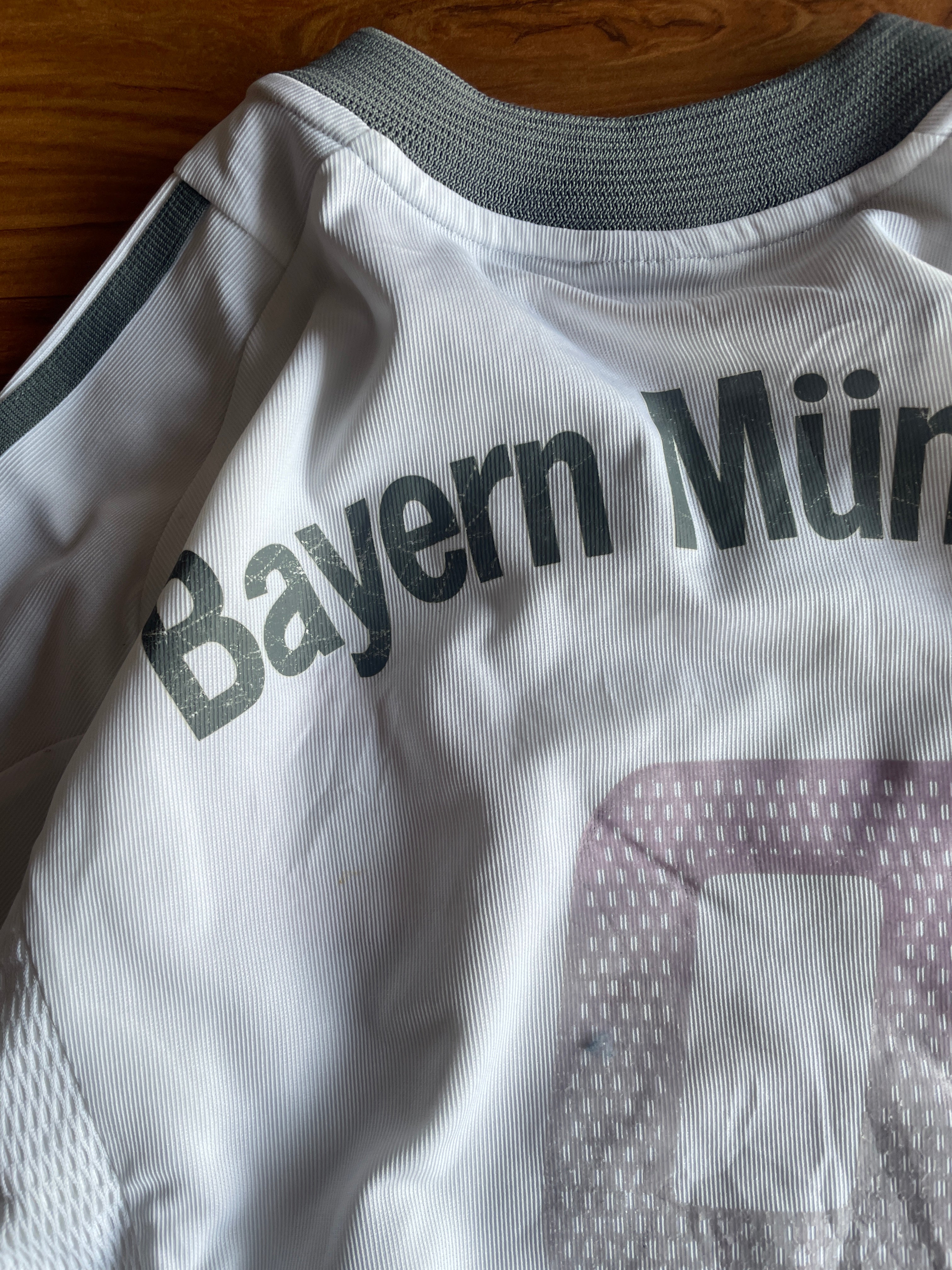 BAYERN MUNICH 2002 -Xl