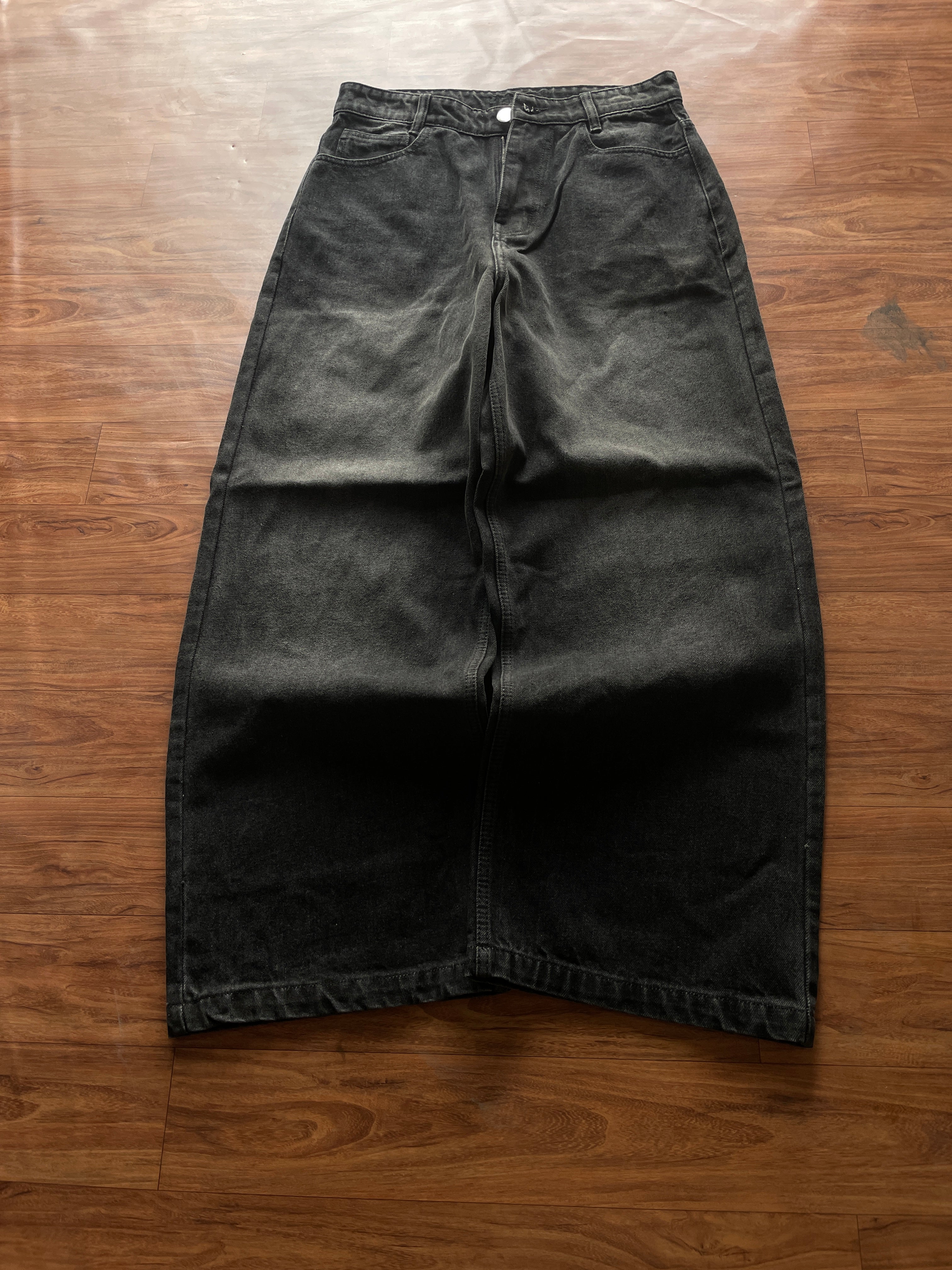Real baggy low rise