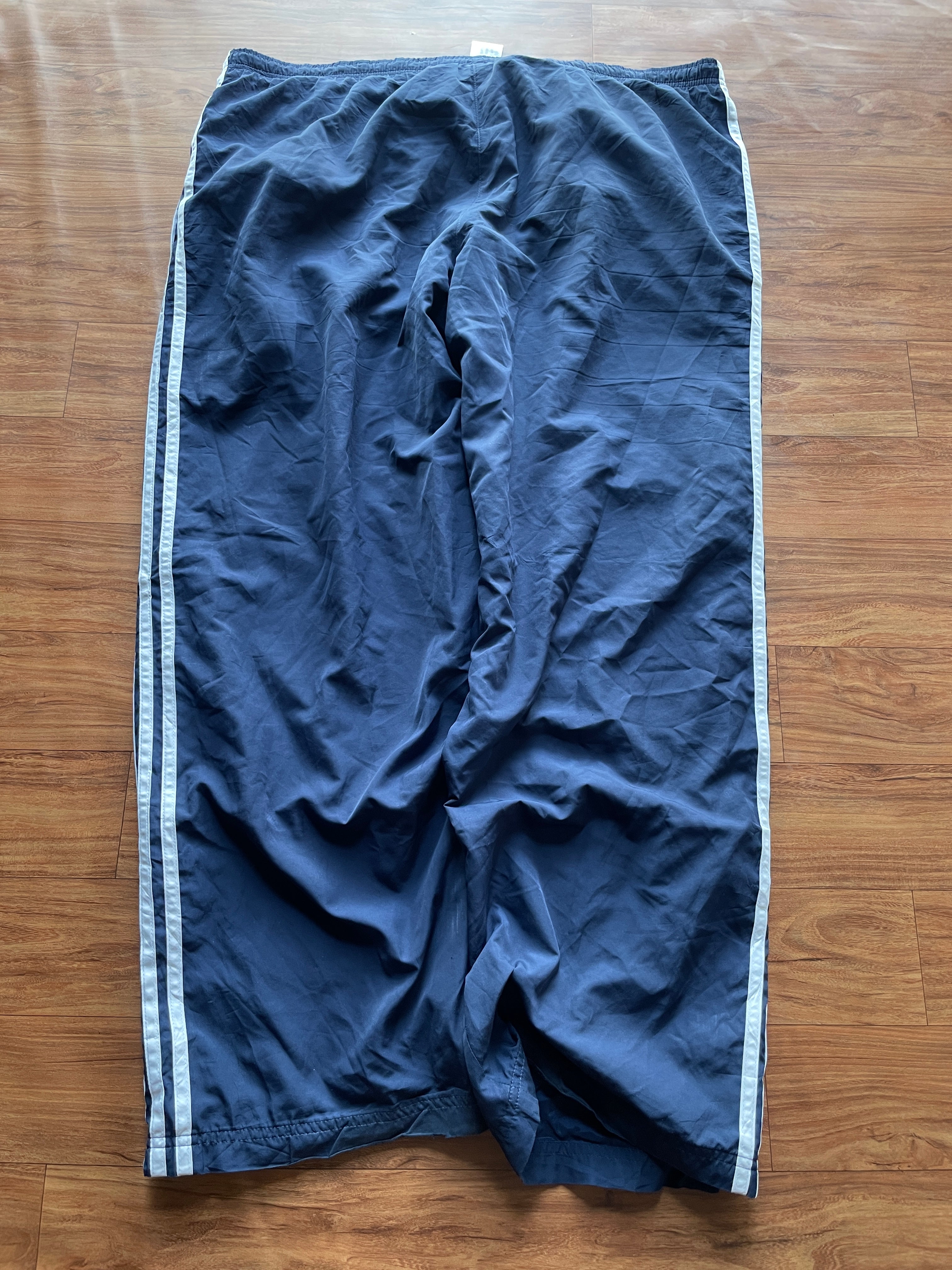 Adidas baggy