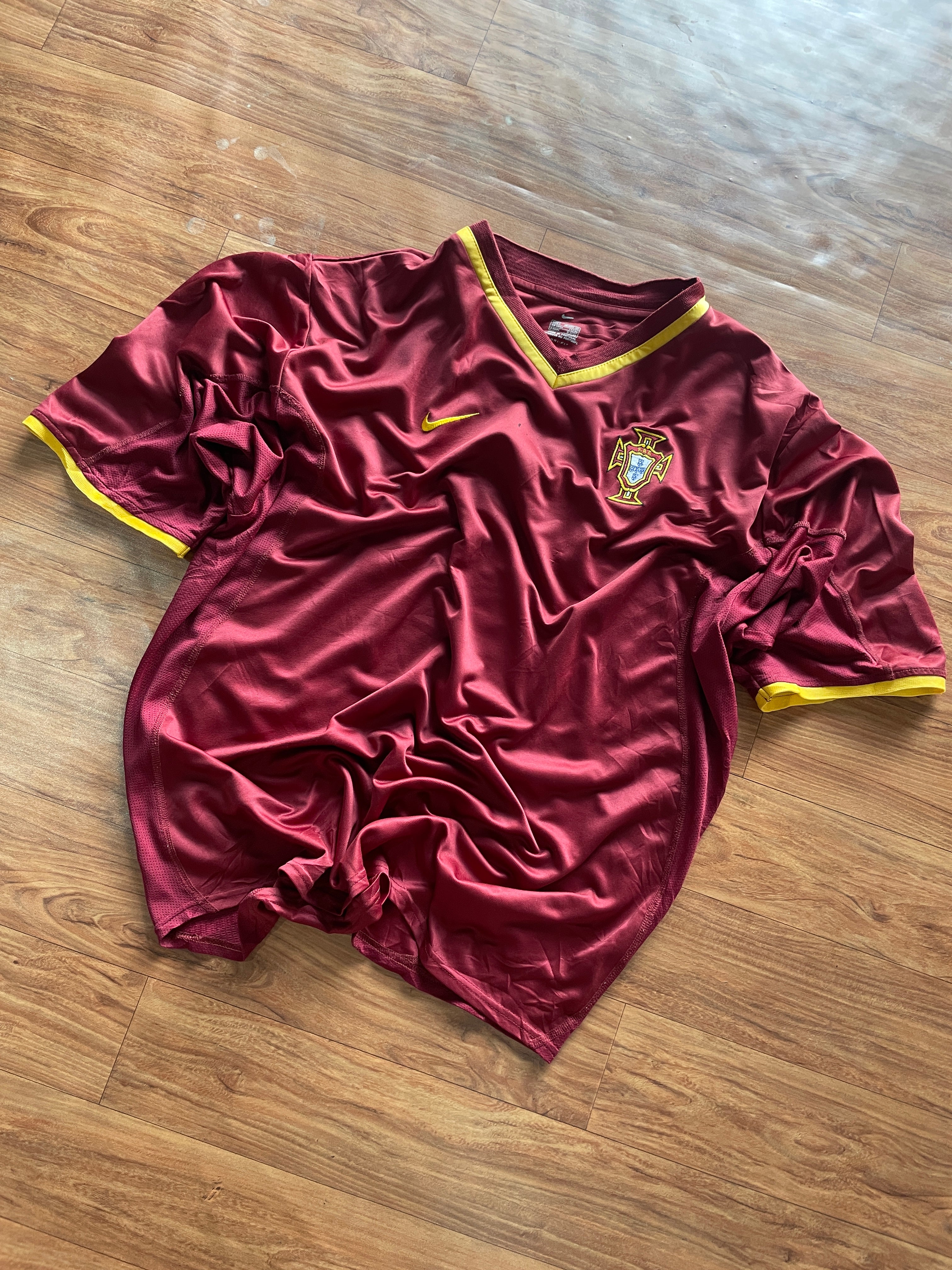 Portugal 2000-2002 home Figo jersey