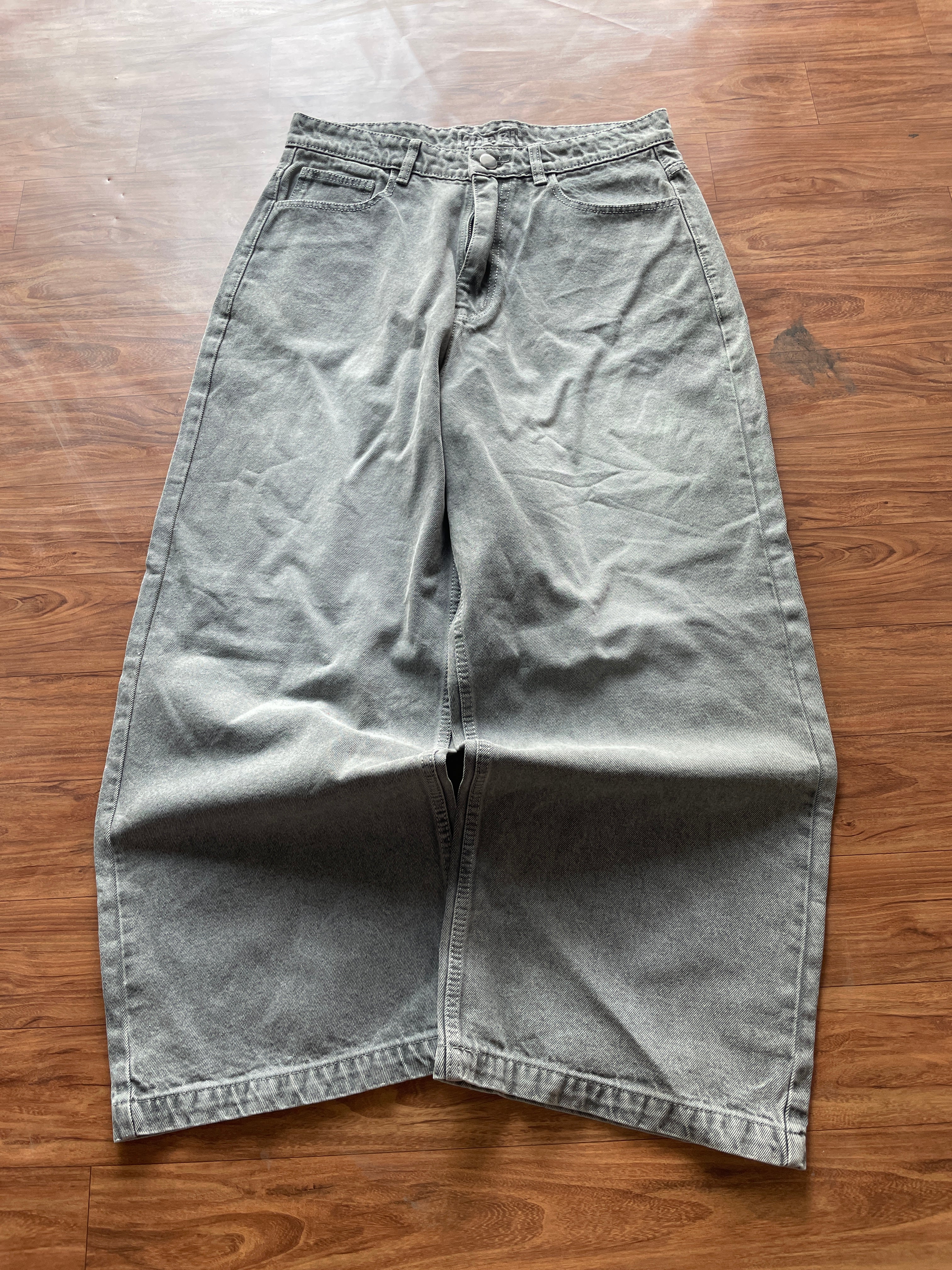 Real baggy low rise jeans