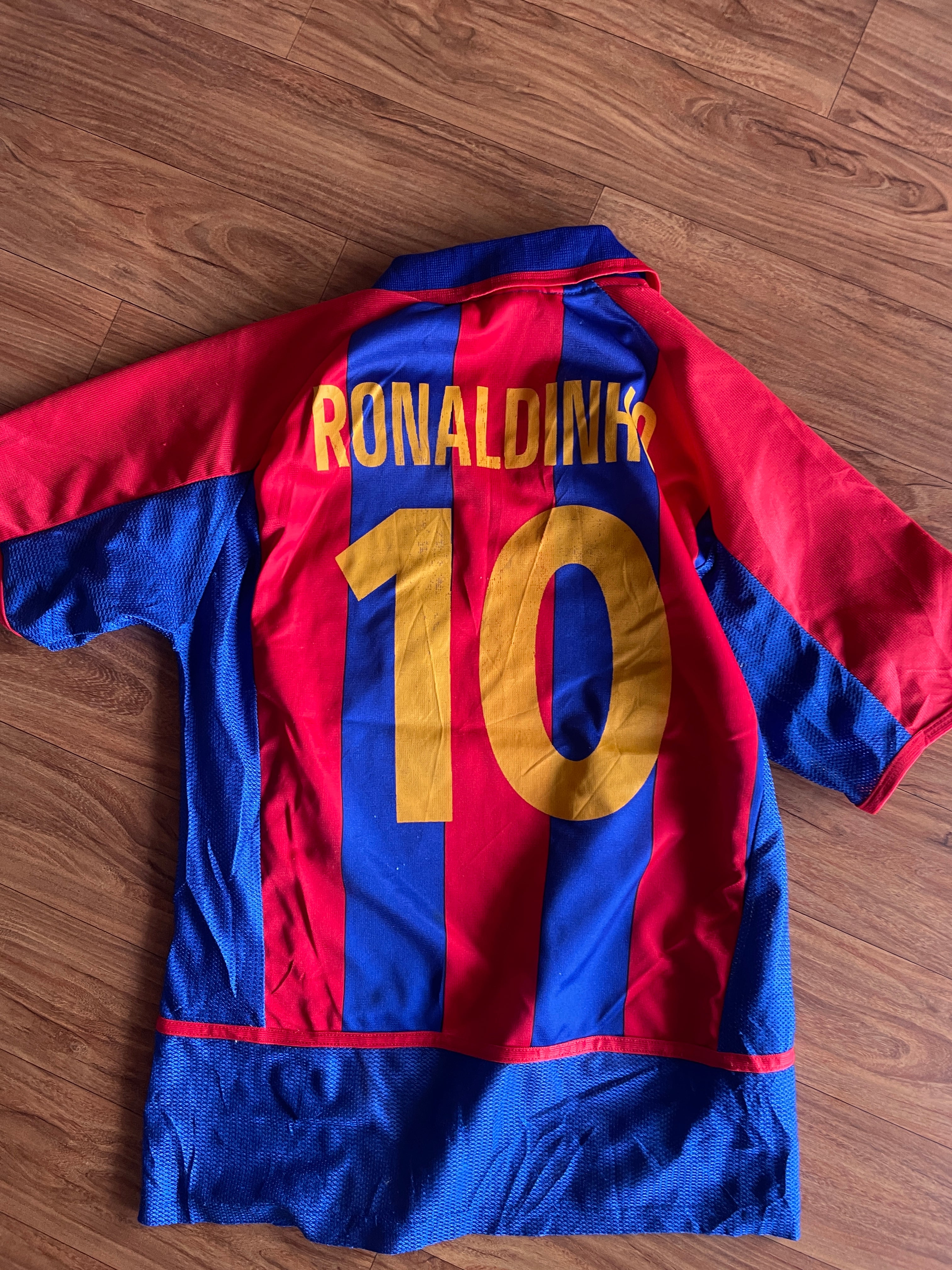 Ronaldinho jersey