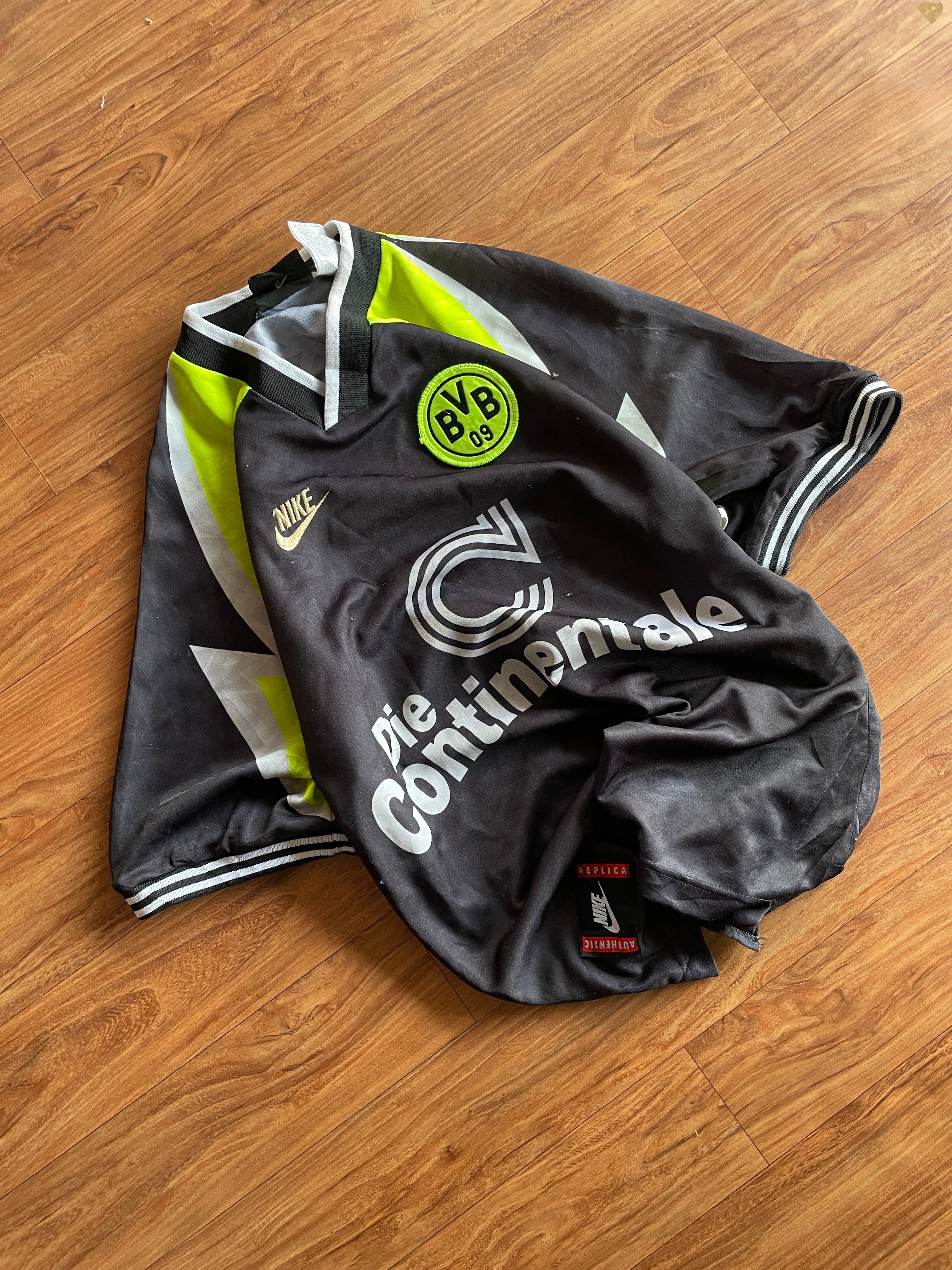DORTMUND 1995 1996 JERSEY