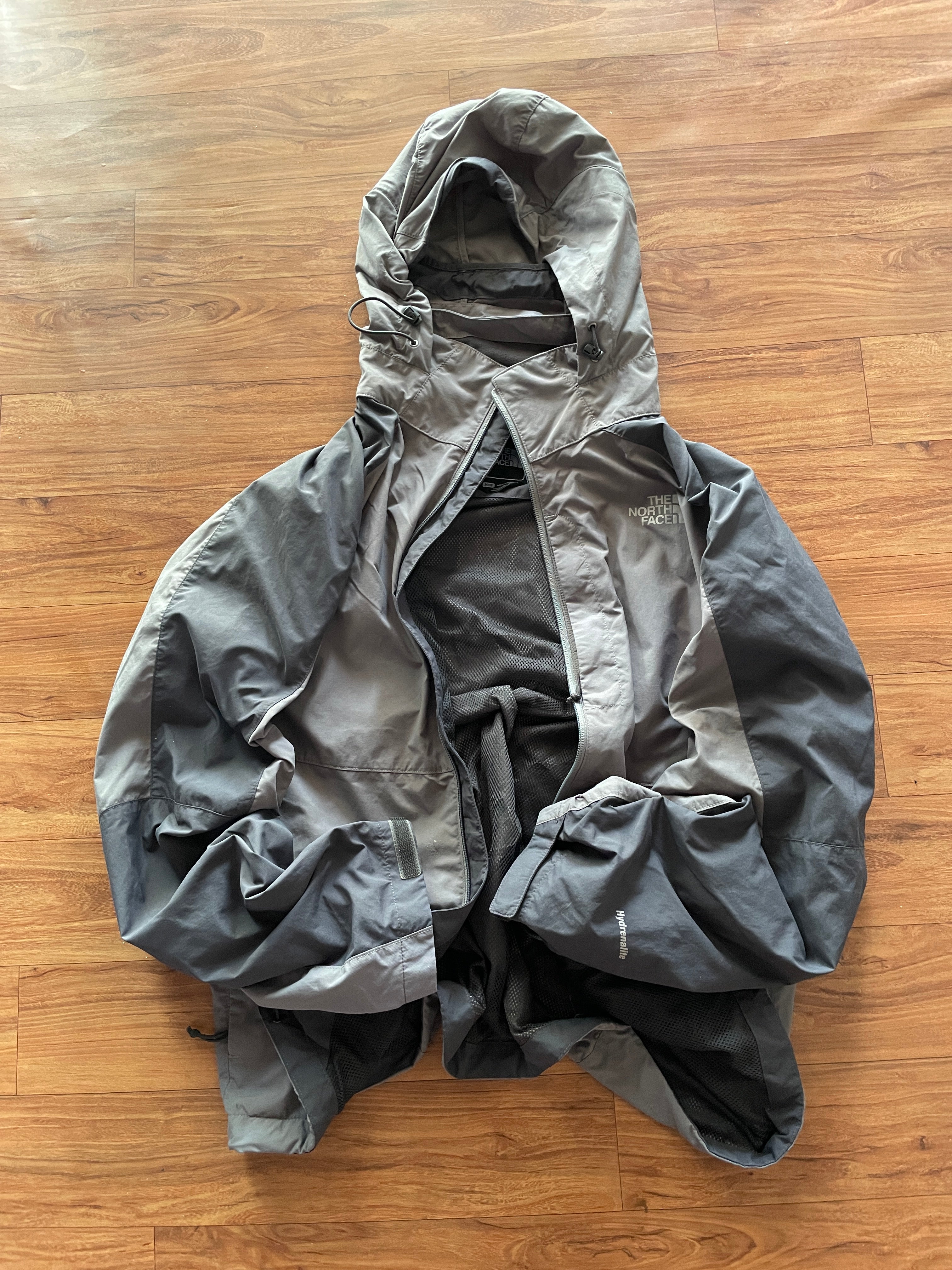 The north face (hydrenalite )