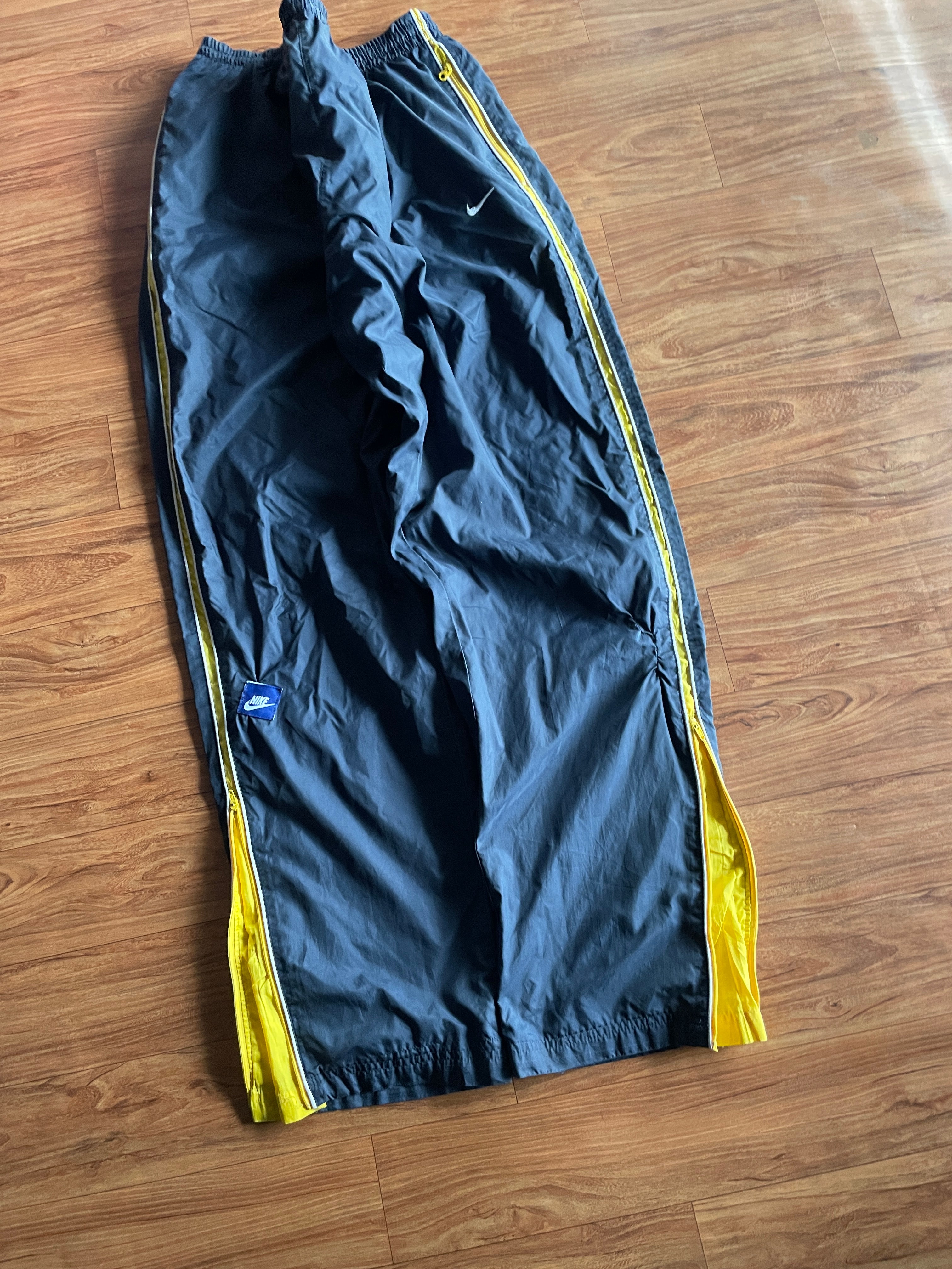 Trackpant